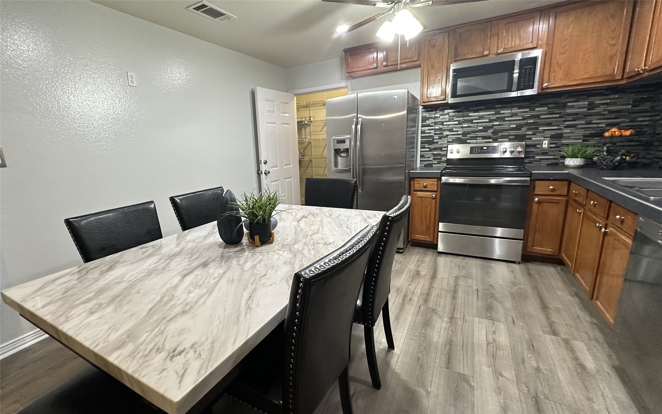 13731 Biggs Street Dallas TX 75253