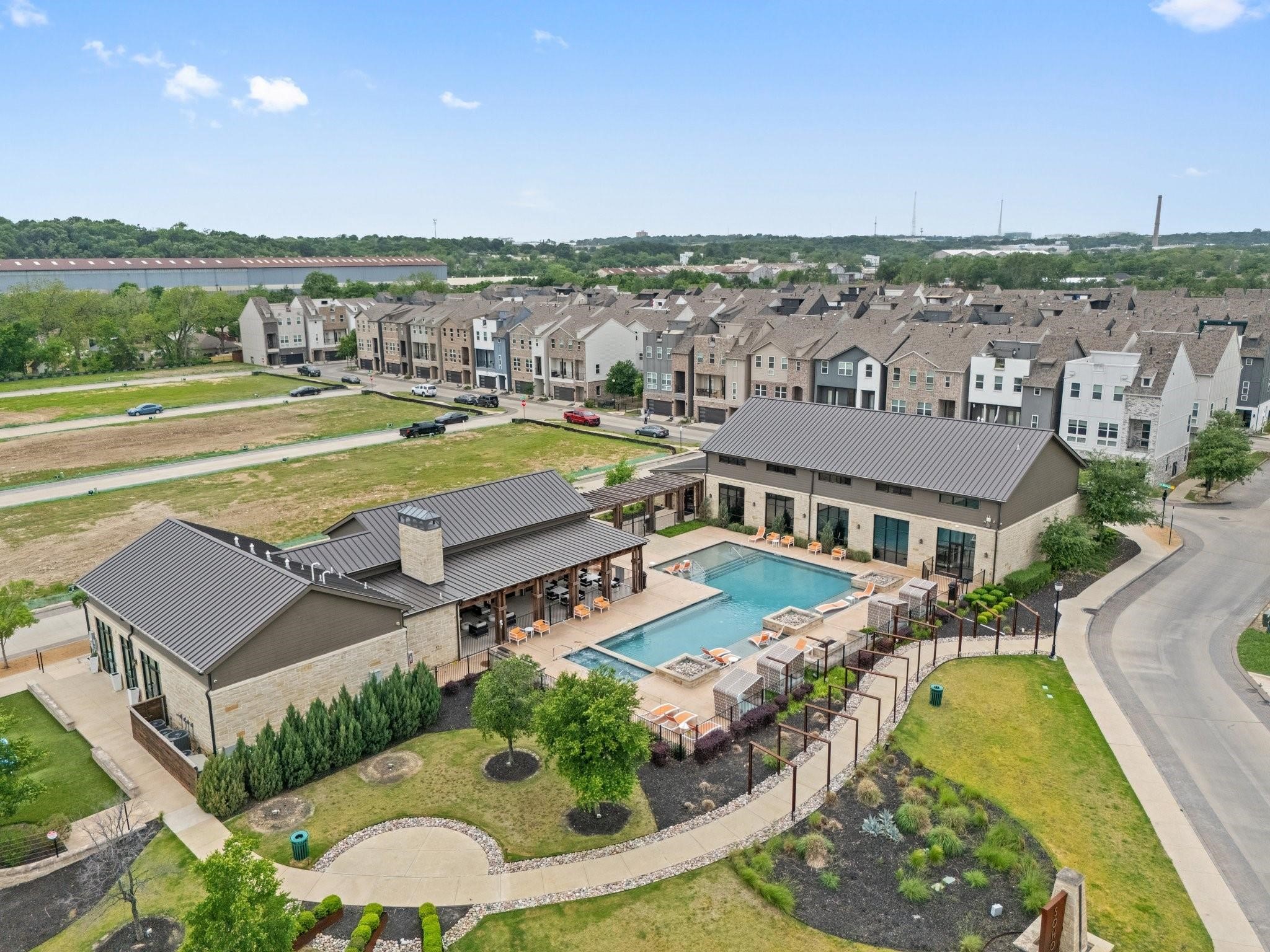 2635 Carmelita Street Dallas TX 75212