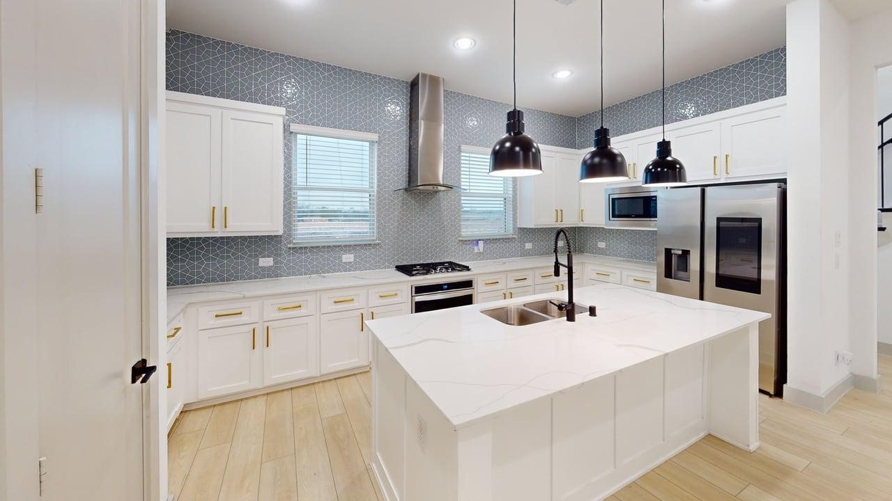 2635 Carmelita Street Dallas TX 75212