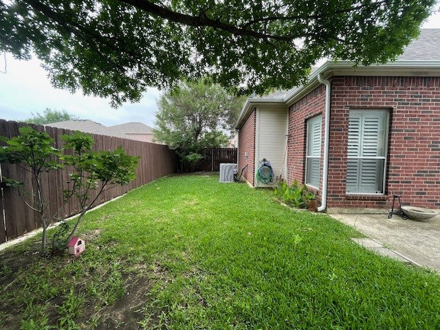 408 Hideaway Court Euless TX 76039