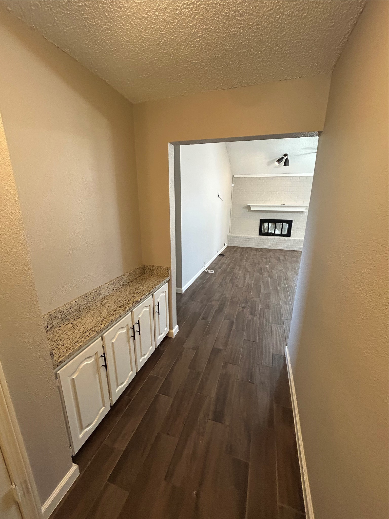 1007 Almond Court Mansfield TX 76063