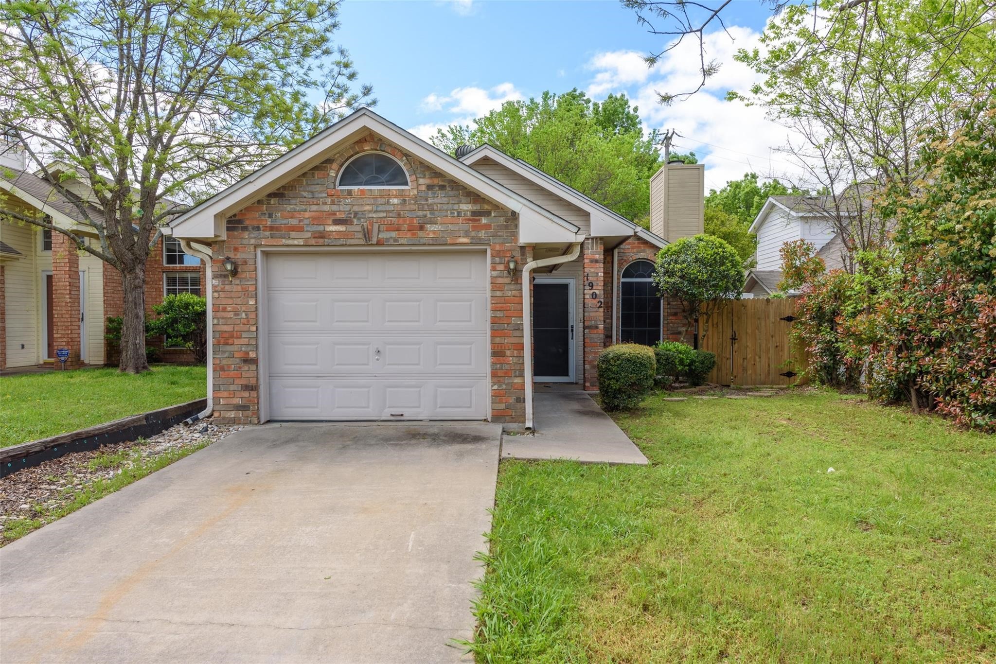 1902 Lee Drive Denton TX 76209