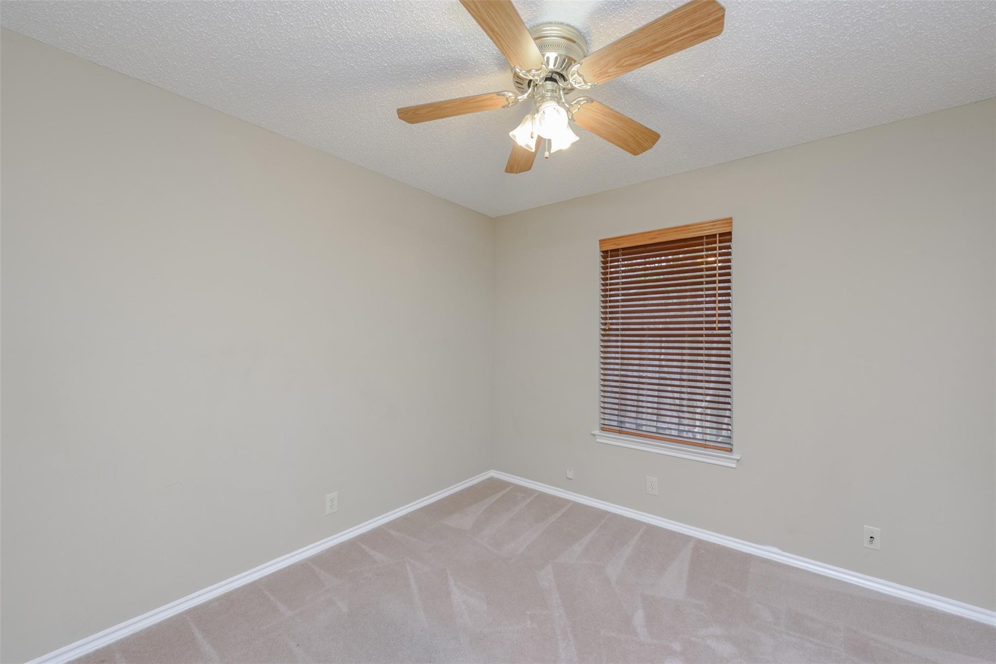 1902 Lee Drive Denton TX 76209