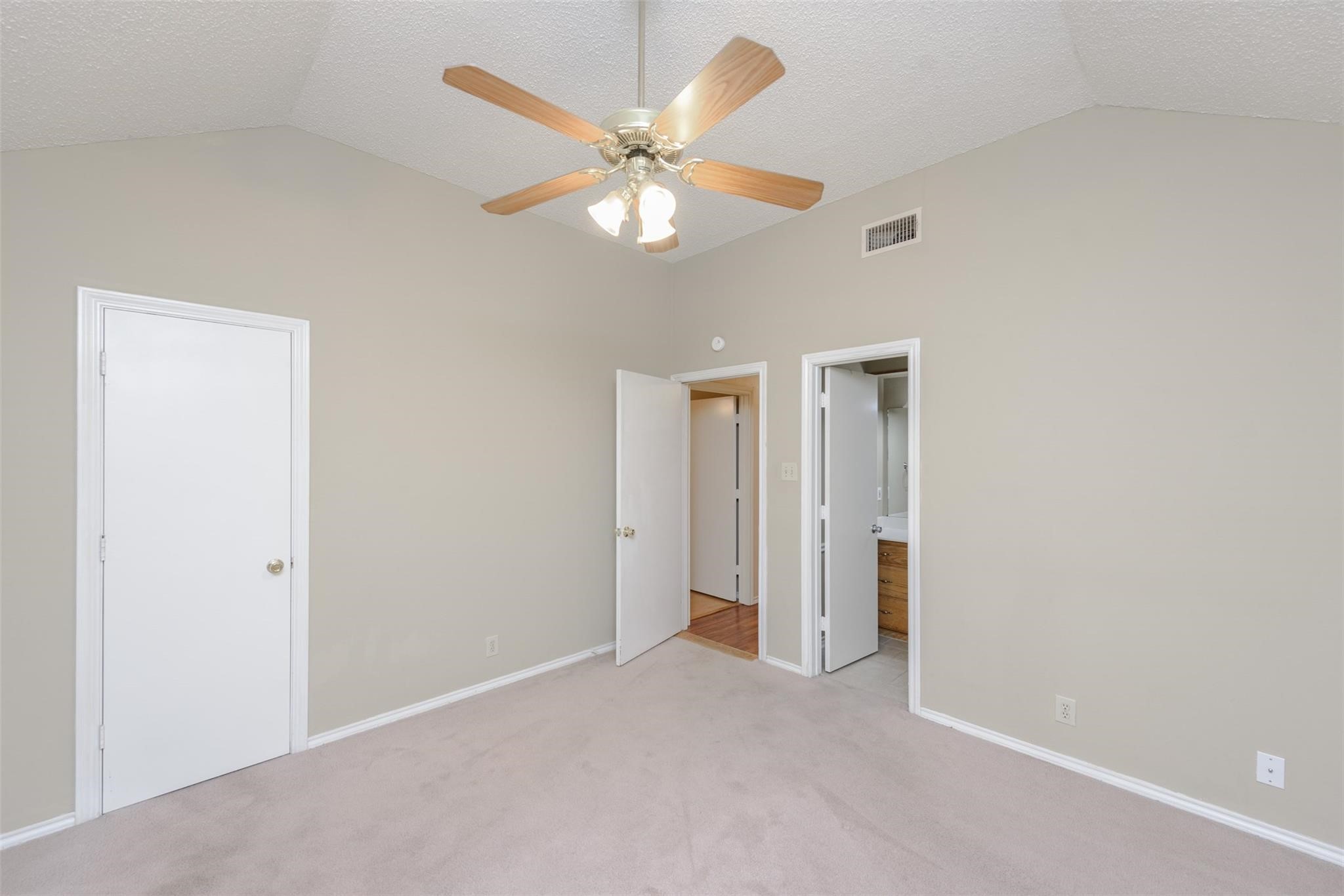 1902 Lee Drive Denton TX 76209