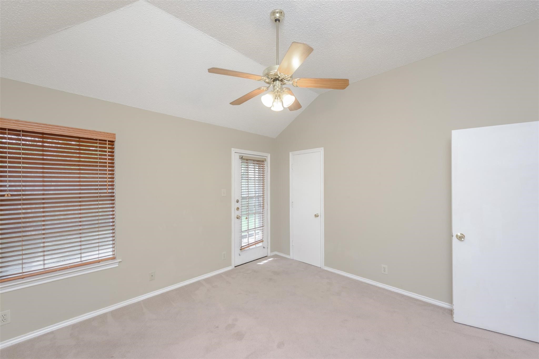 1902 Lee Drive Denton TX 76209