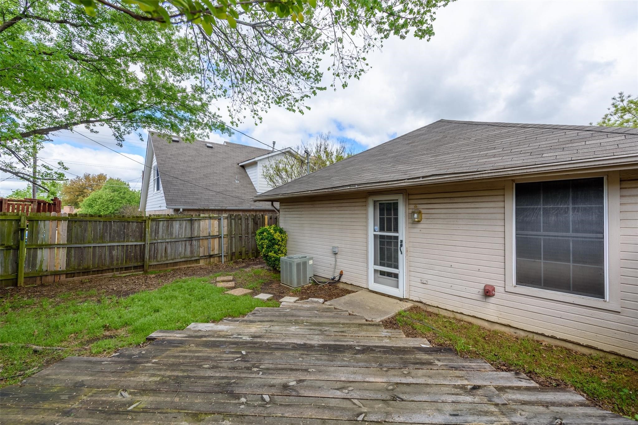 1902 Lee Drive Denton TX 76209