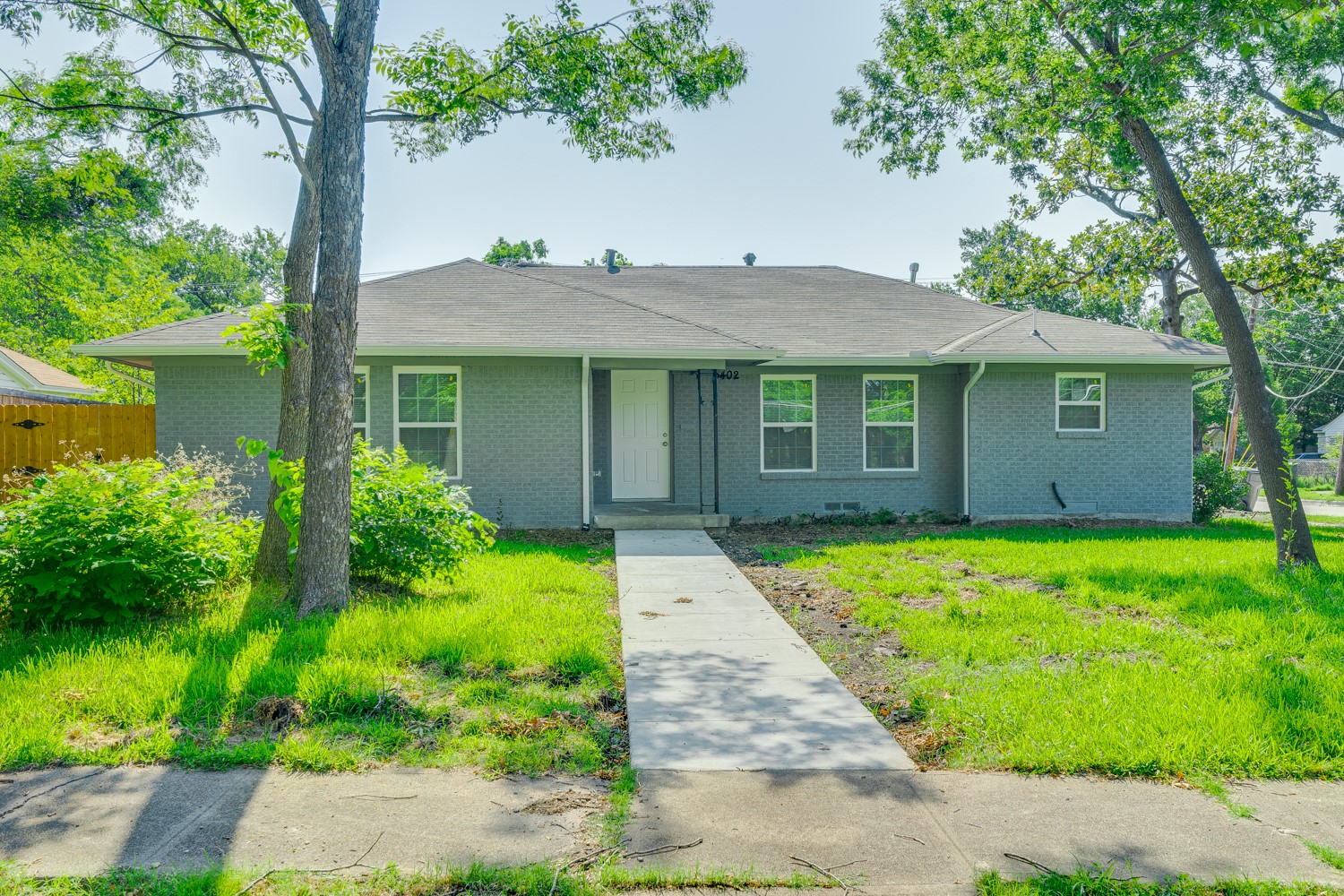 3402 Lawnview Avenue Dallas TX 75227