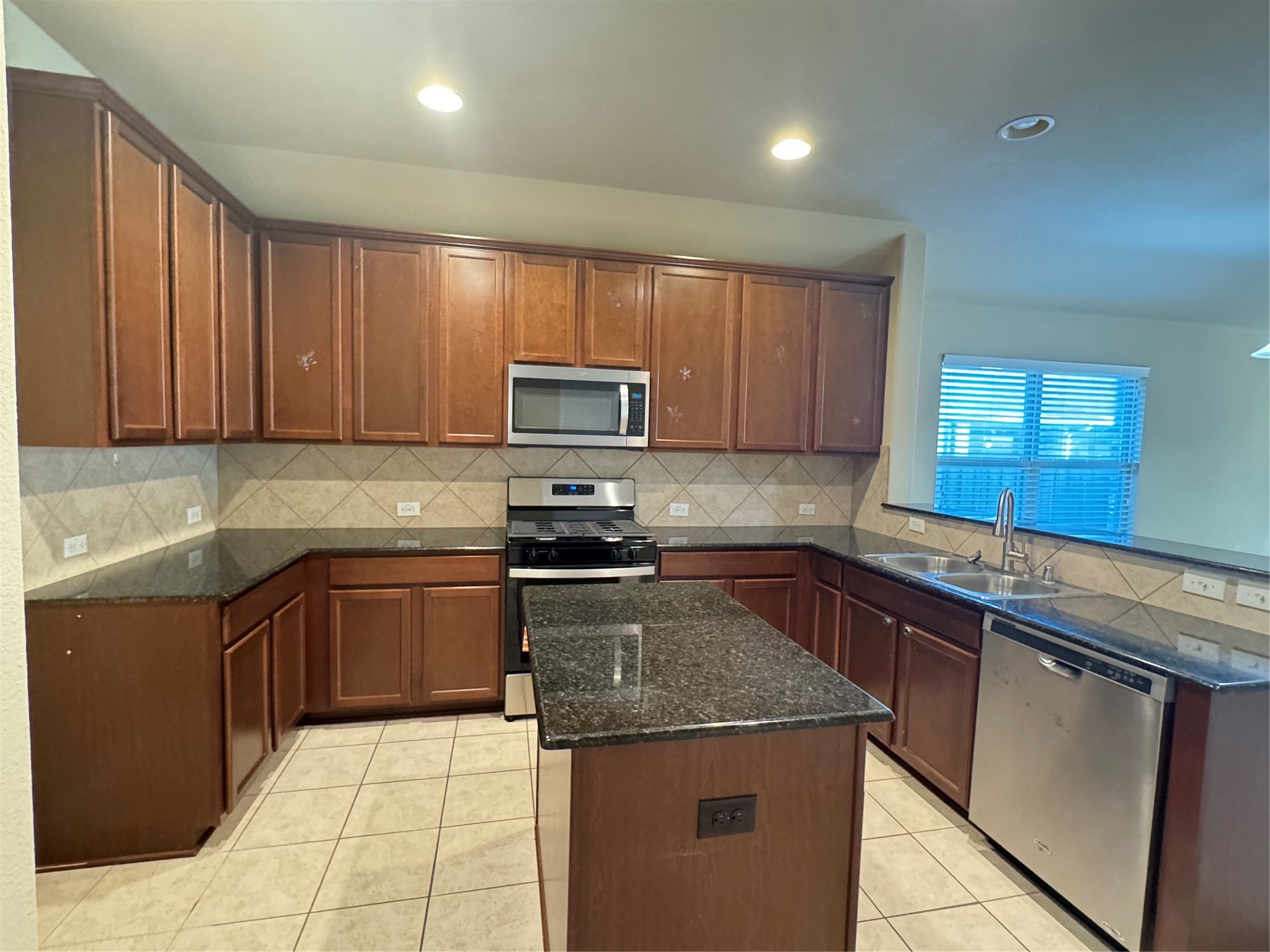 616 Kinghaven Drive Little Elm TX 75068