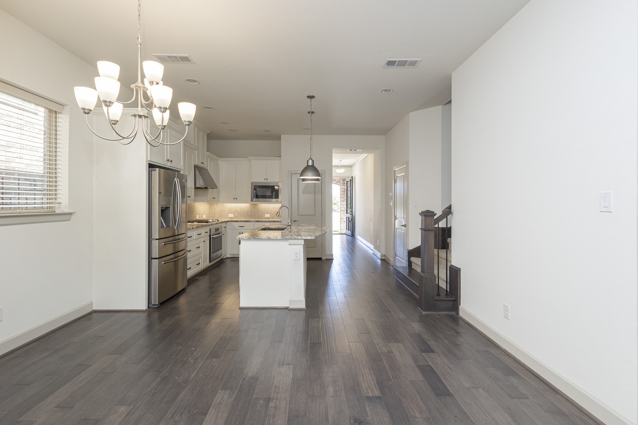 6337 Saddlebrook Irving TX 75039