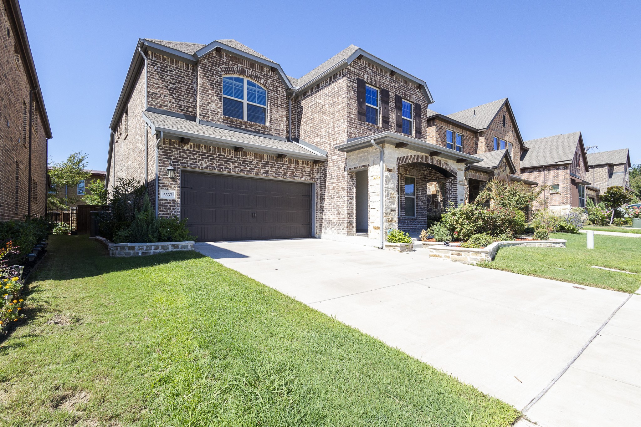6337 Saddlebrook Irving TX 75039
