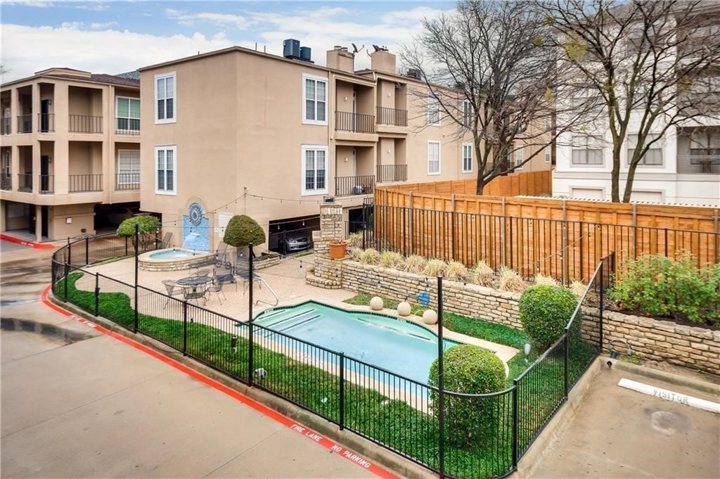 3311 Blackburn Street Dallas TX 75204