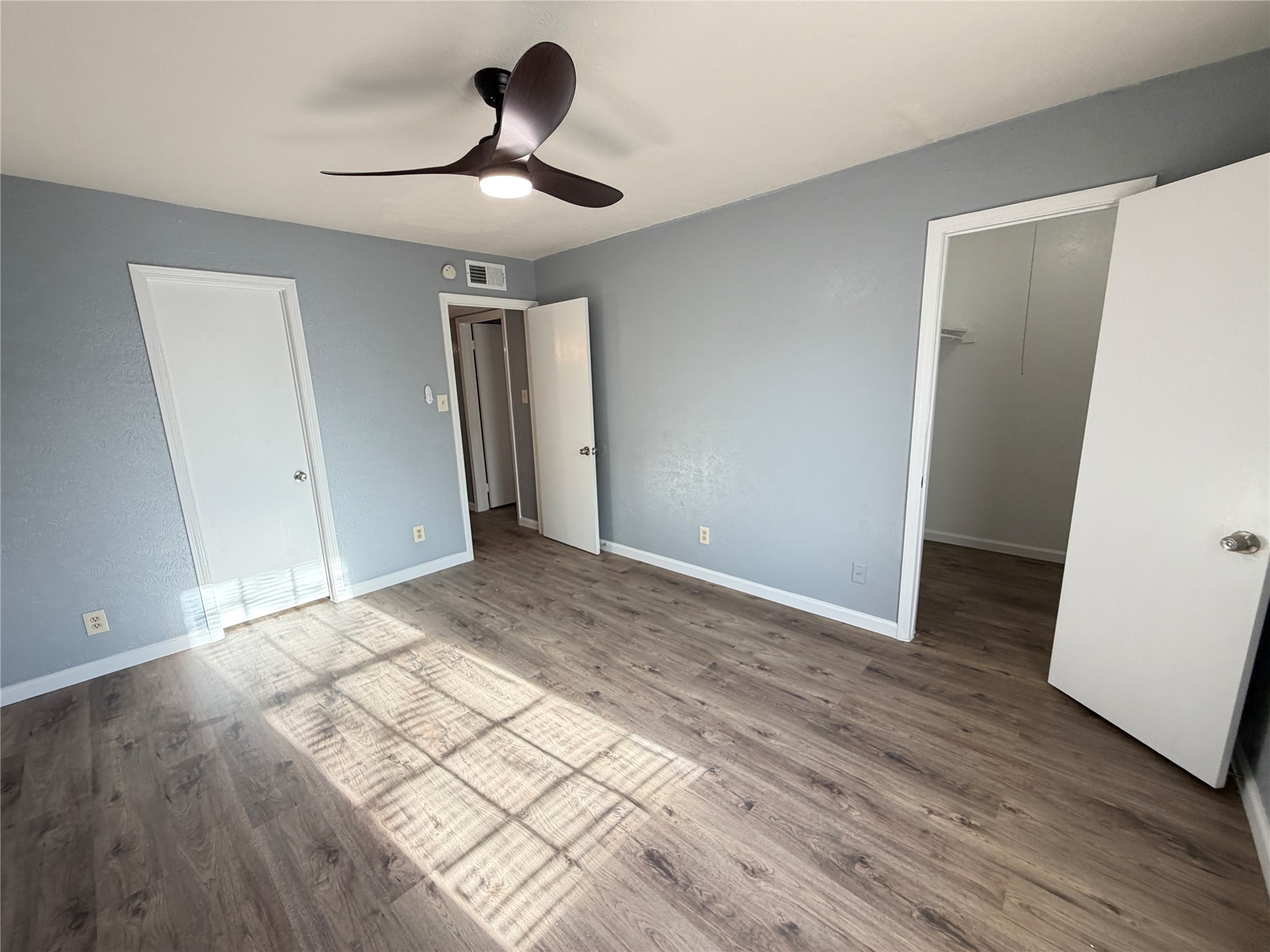 3042 Navarro Lane Grand Prairie TX 75052