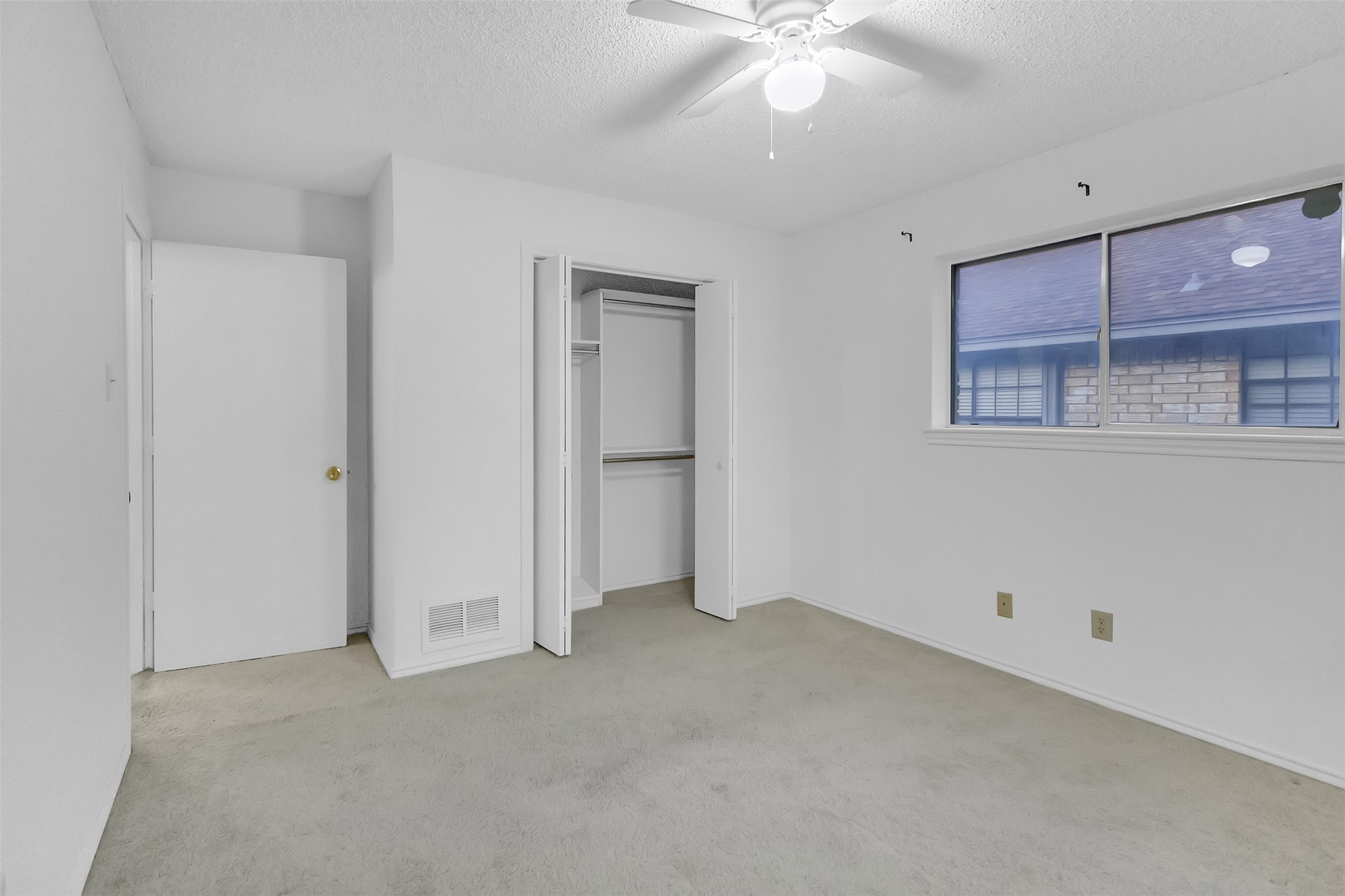 421 Pebblecreek Drive Garland TX 75040