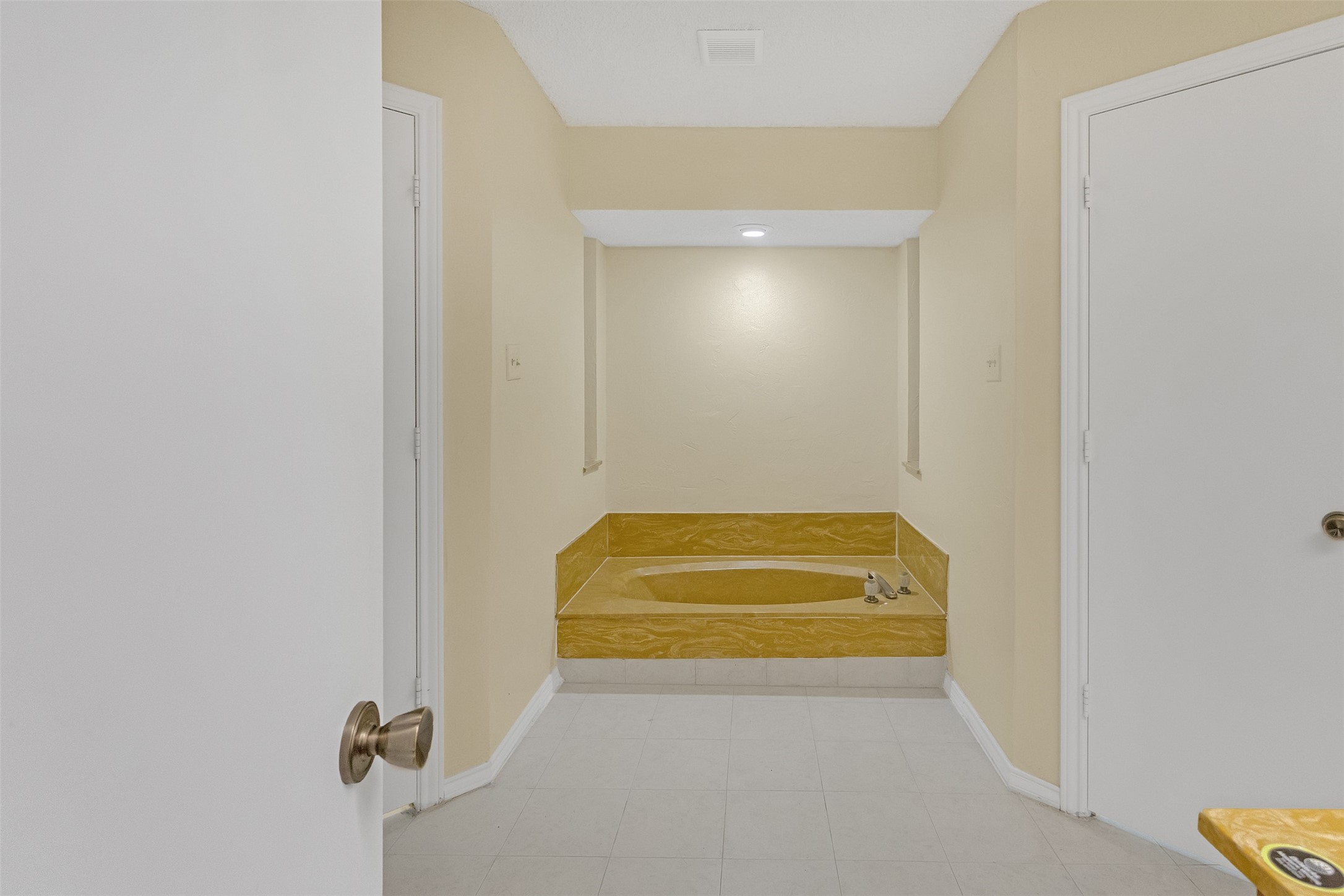 421 Pebblecreek Drive Garland TX 75040