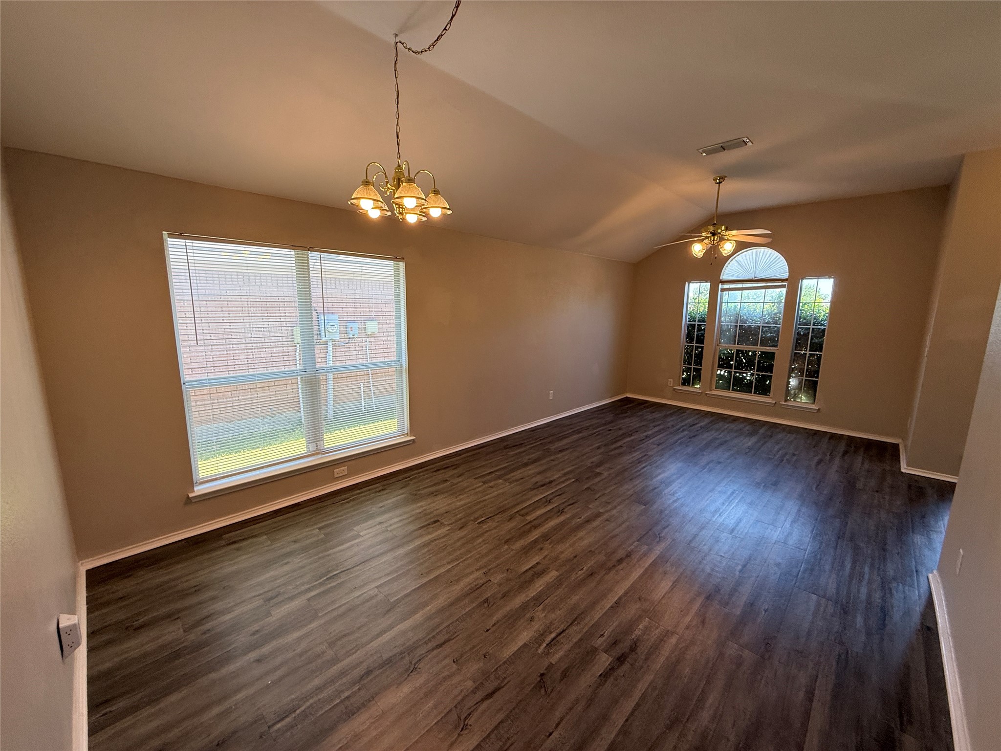 10524 Aransas Drive Fort Worth TX 76131