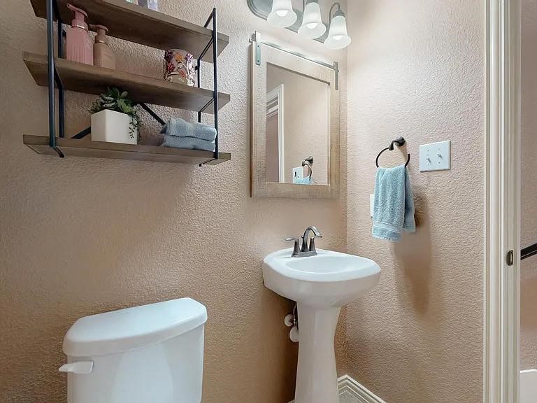 6948 Carrington Lane Fort Worth TX 76137