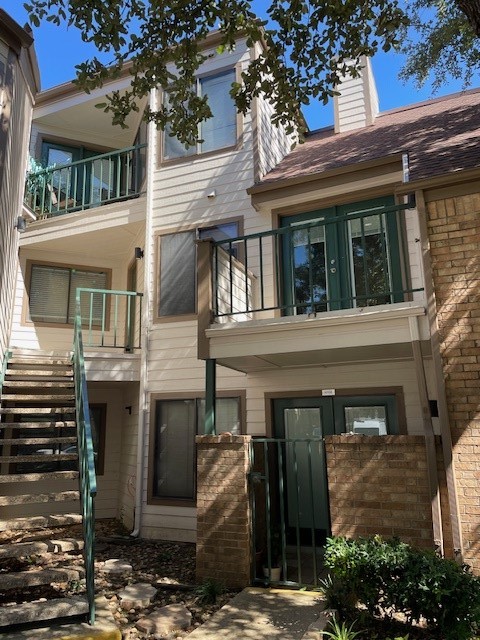 2311 Balsam Drive Arlington TX 76006