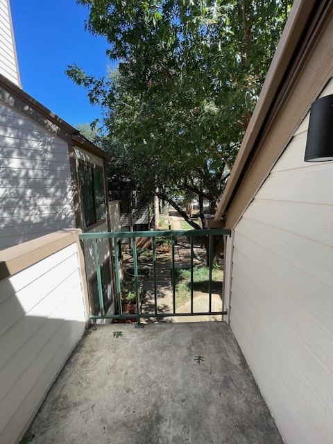 2311 Balsam Drive Arlington TX 76006