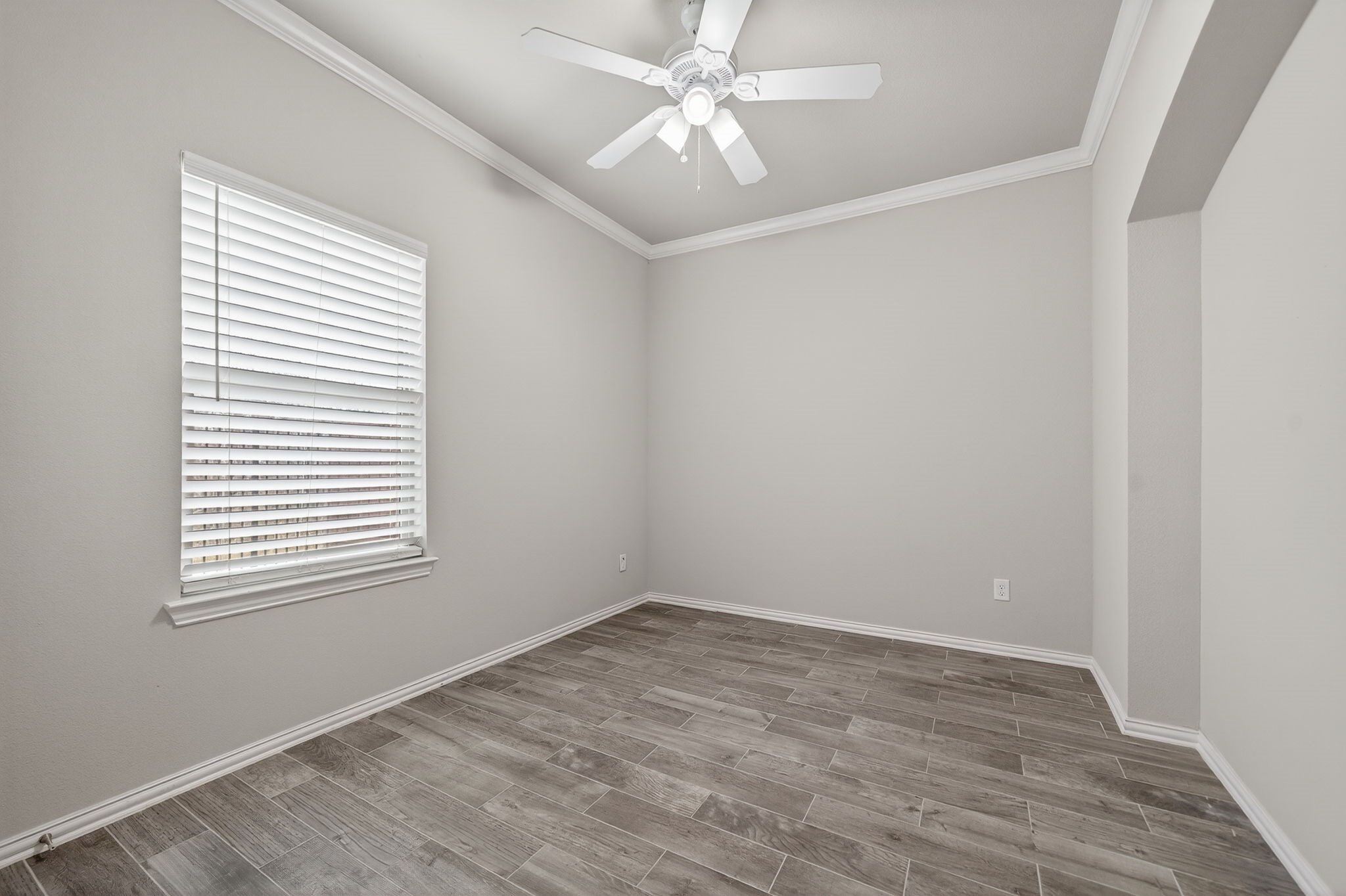 1142 Mahmoud Egal Drive Irving TX 75061