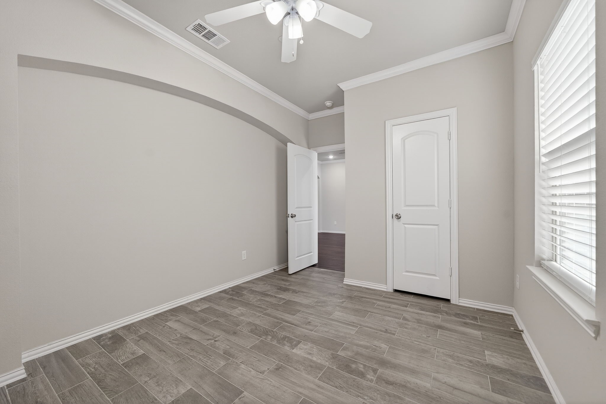 1142 Mahmoud Egal Drive Irving TX 75061