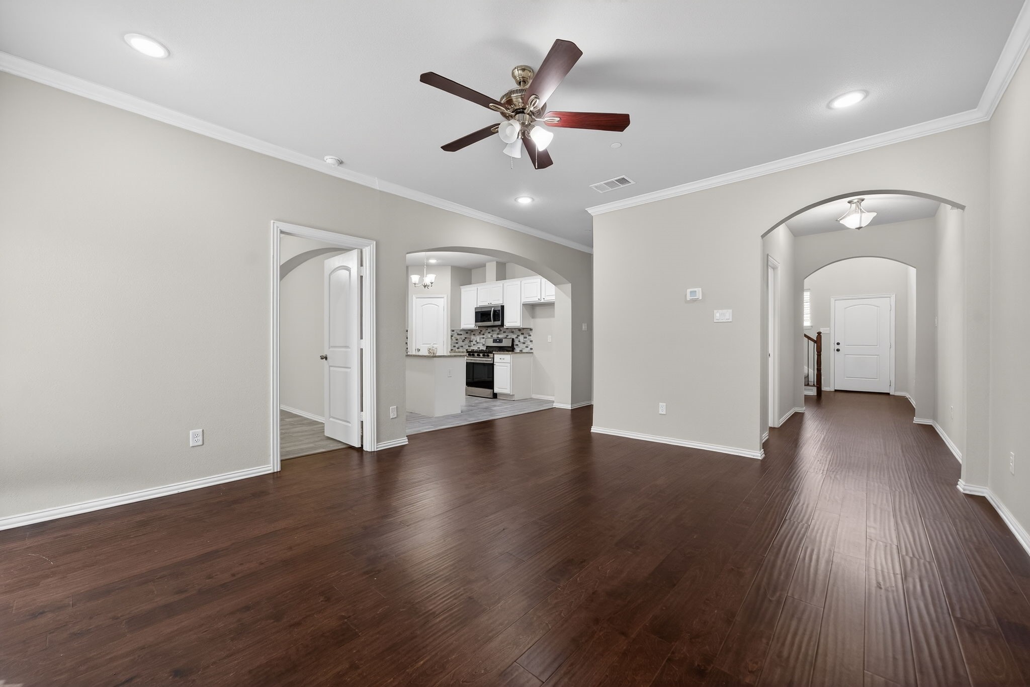 1142 Mahmoud Egal Drive Irving TX 75061