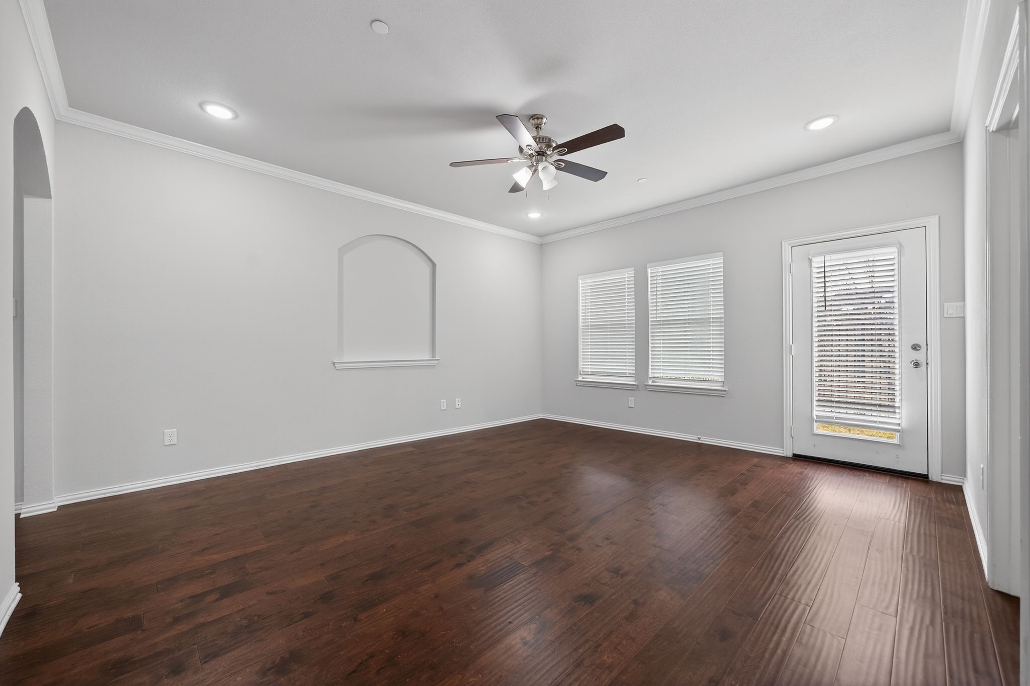 1142 Mahmoud Egal Drive Irving TX 75061
