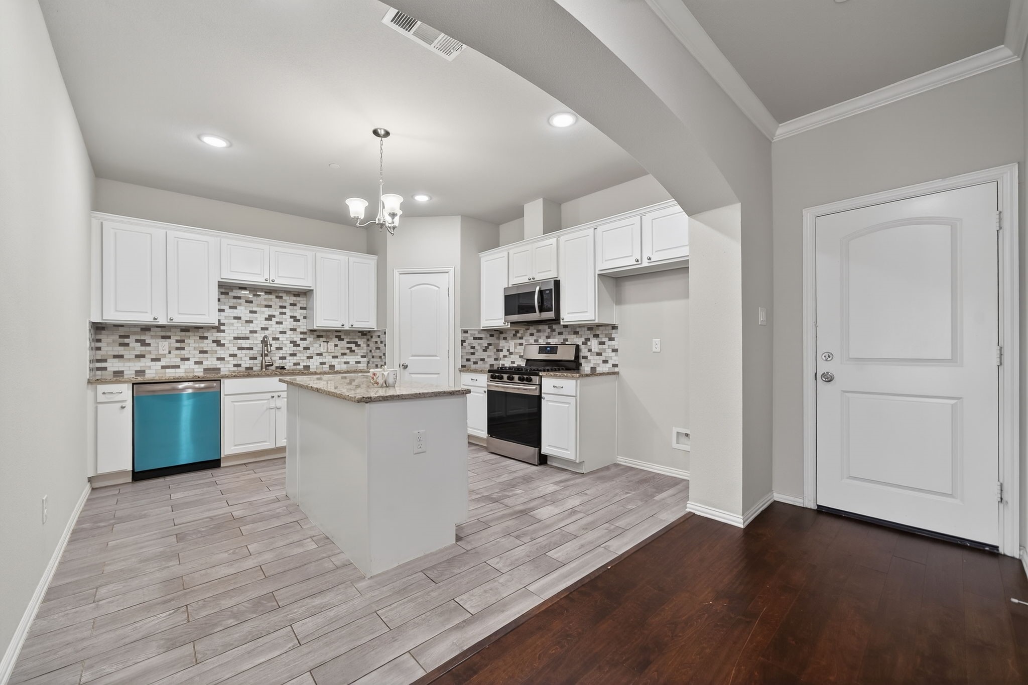 1142 Mahmoud Egal Drive Irving TX 75061