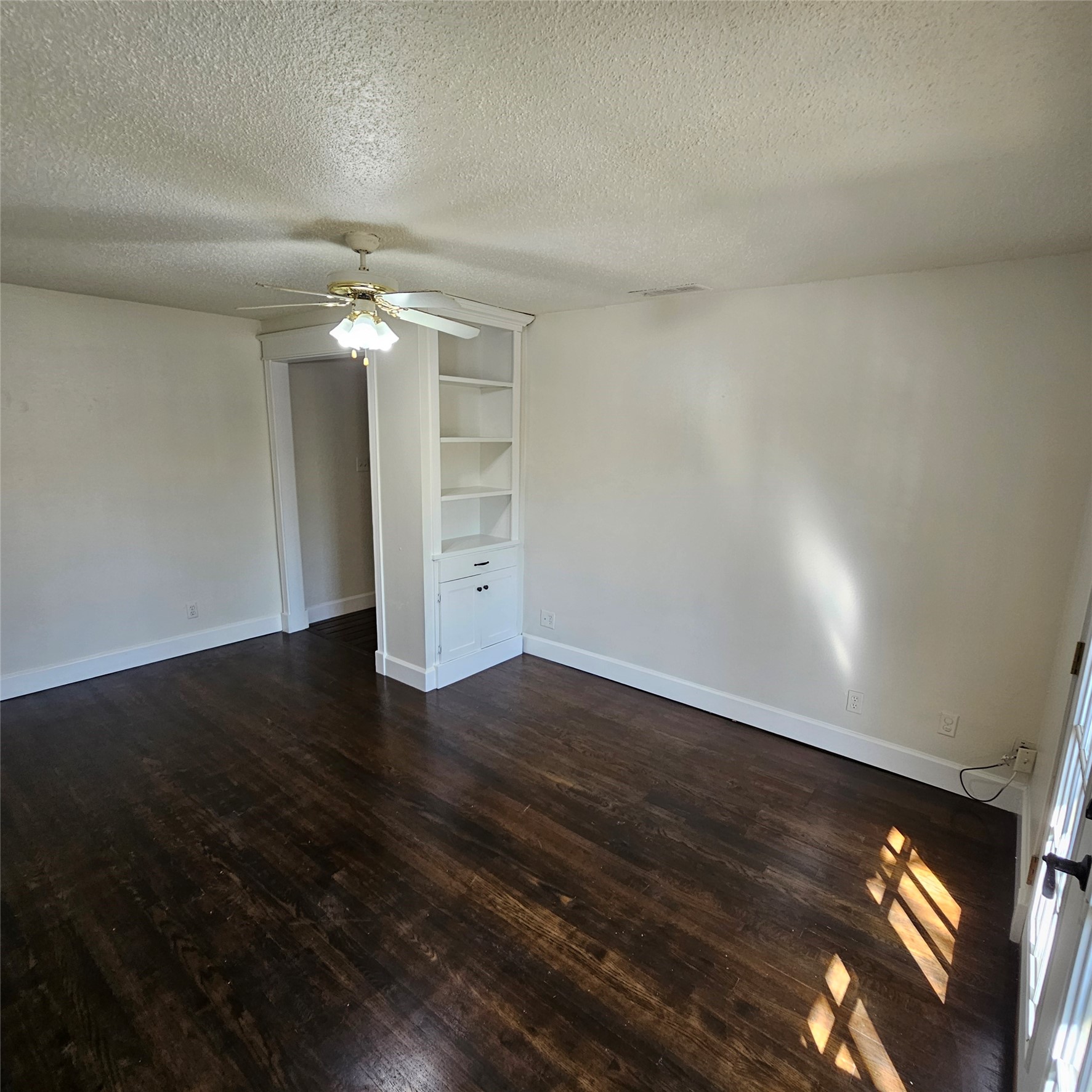 5919 Harvest Hill Road Dallas TX 75230