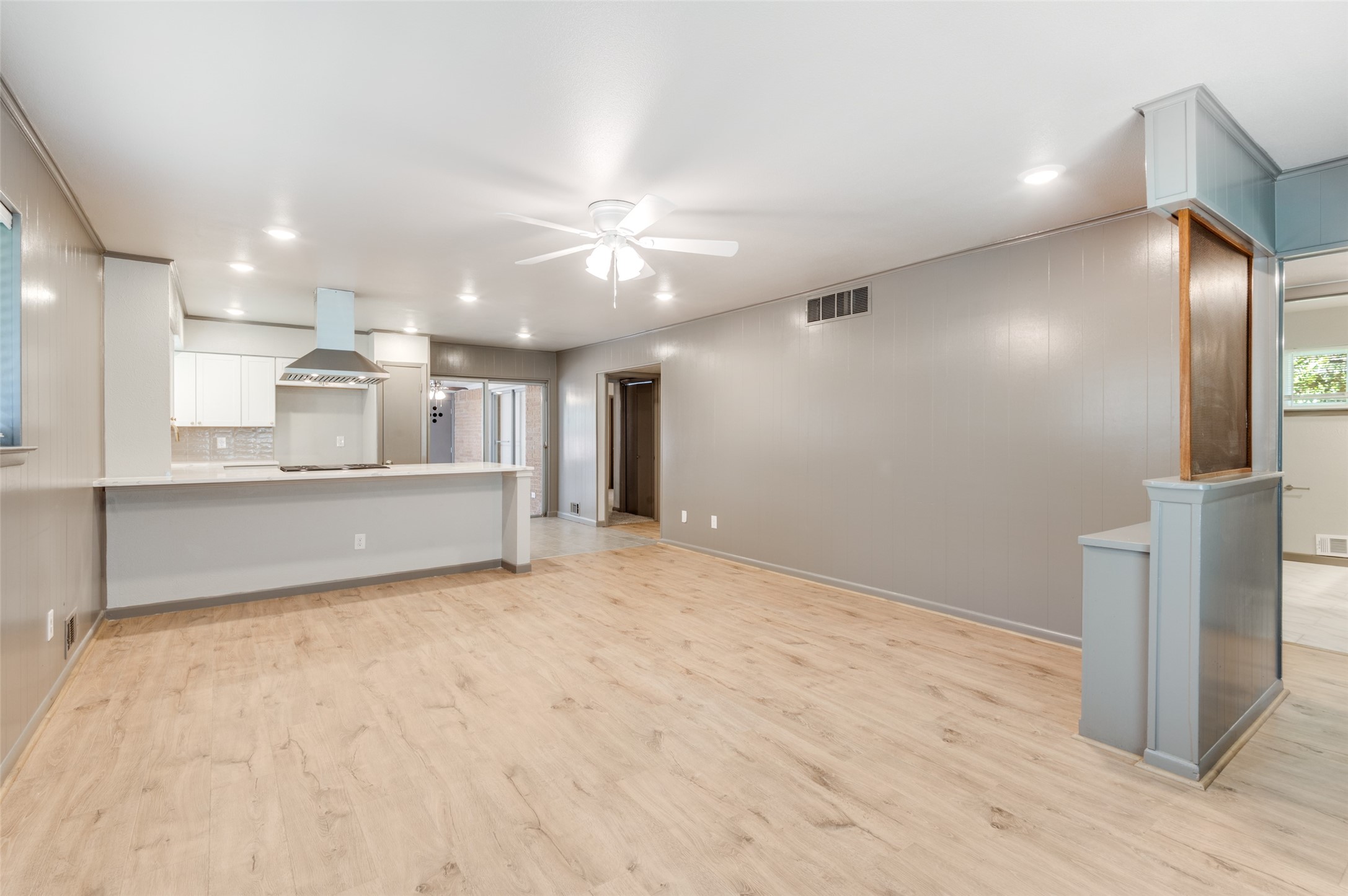 121 S Cavender Street Dallas TX 75211