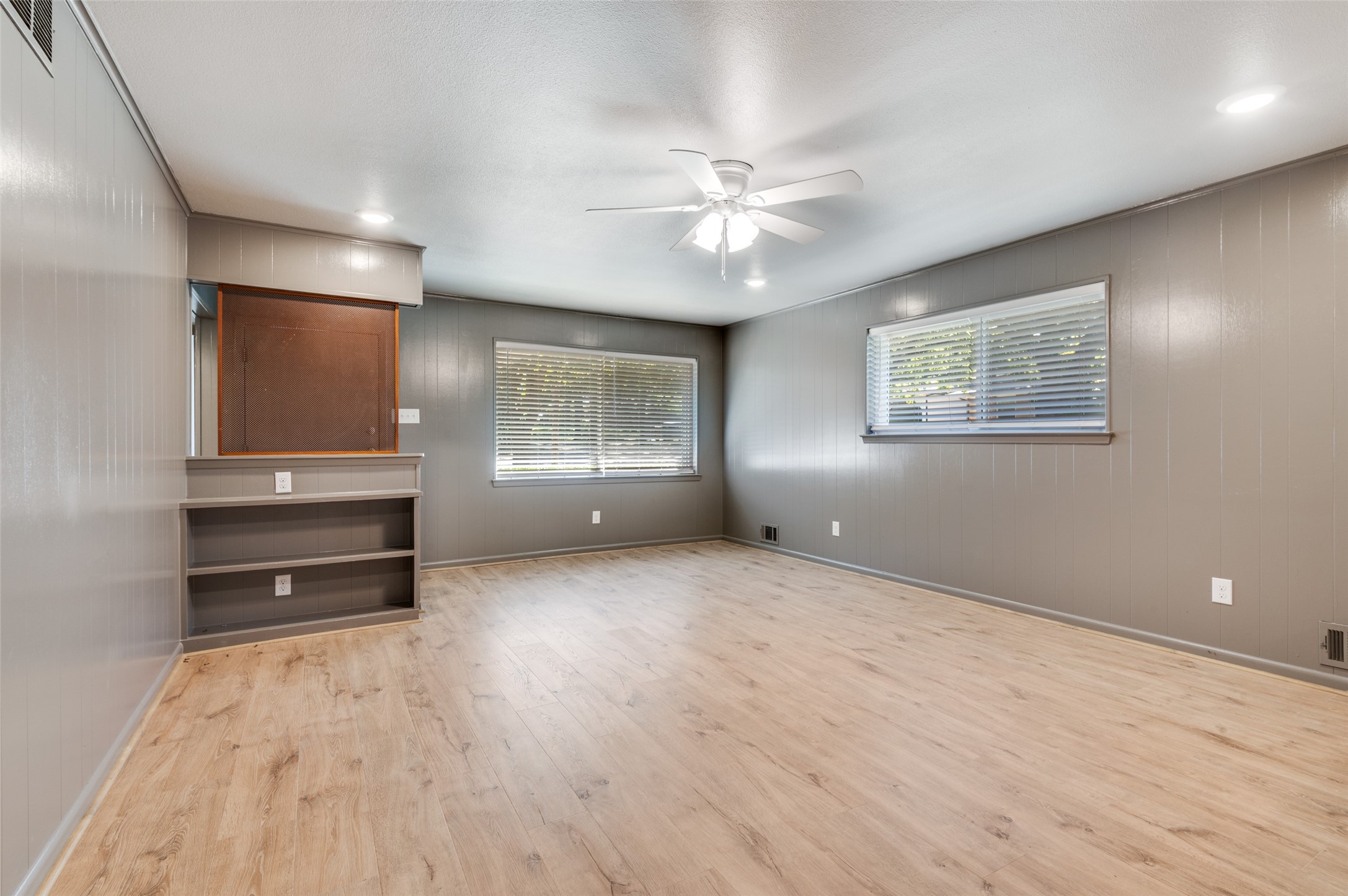 121 S Cavender Street Dallas TX 75211