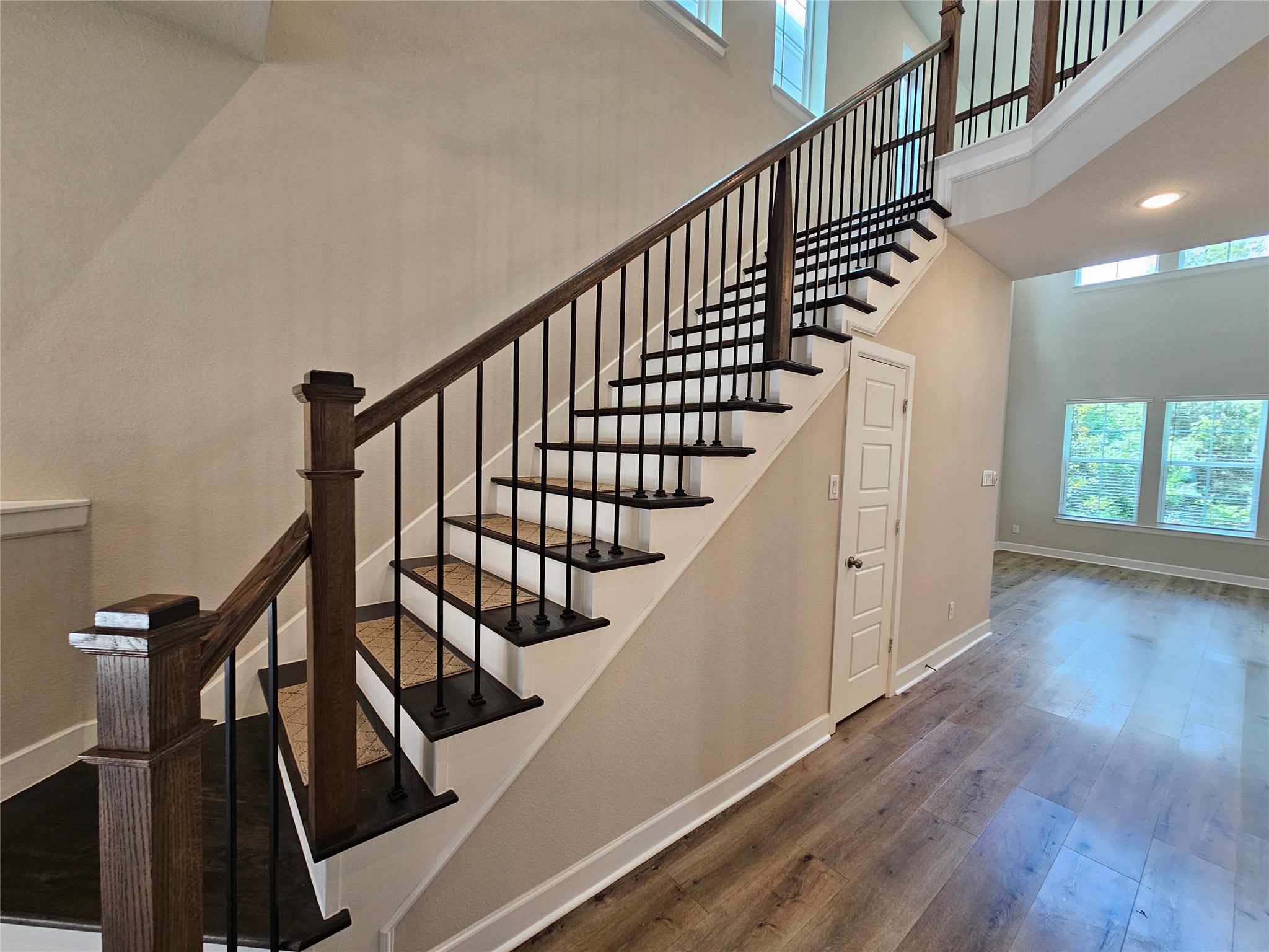 8045 Emerald Rock Drive Dallas TX 75228