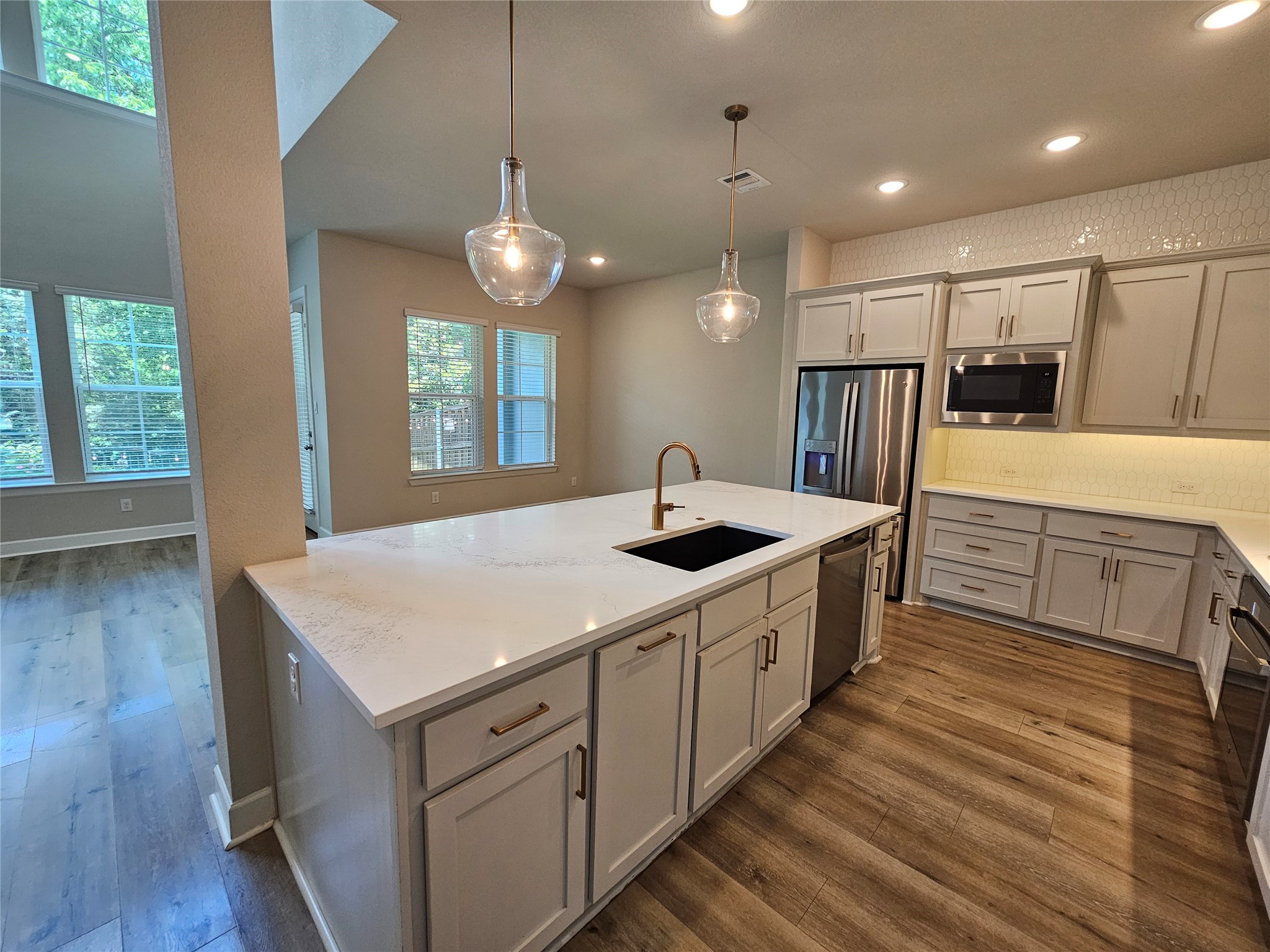 8045 Emerald Rock Drive Dallas TX 75228