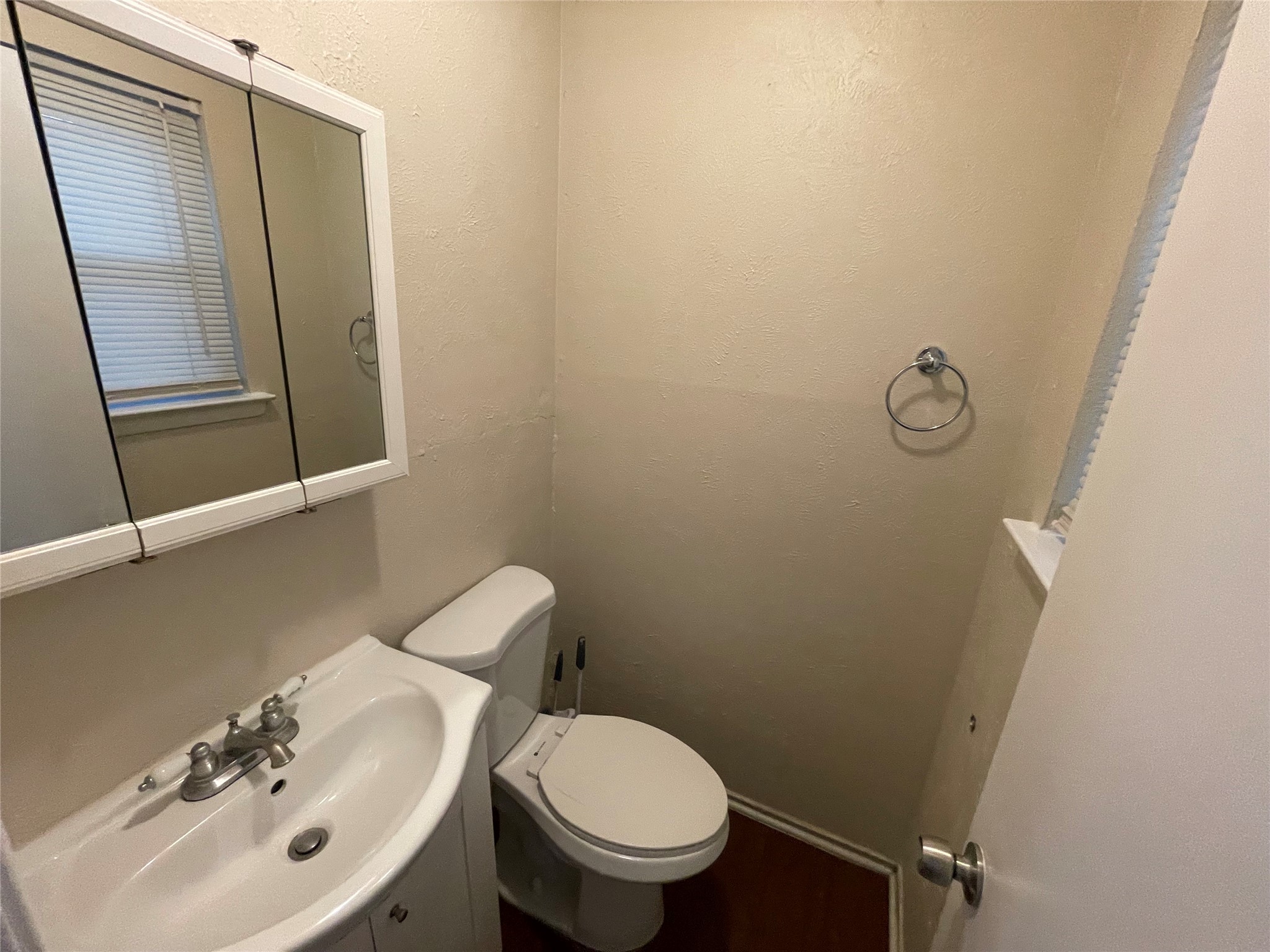 501 Rosewood Hills Drive Garland TX 75040