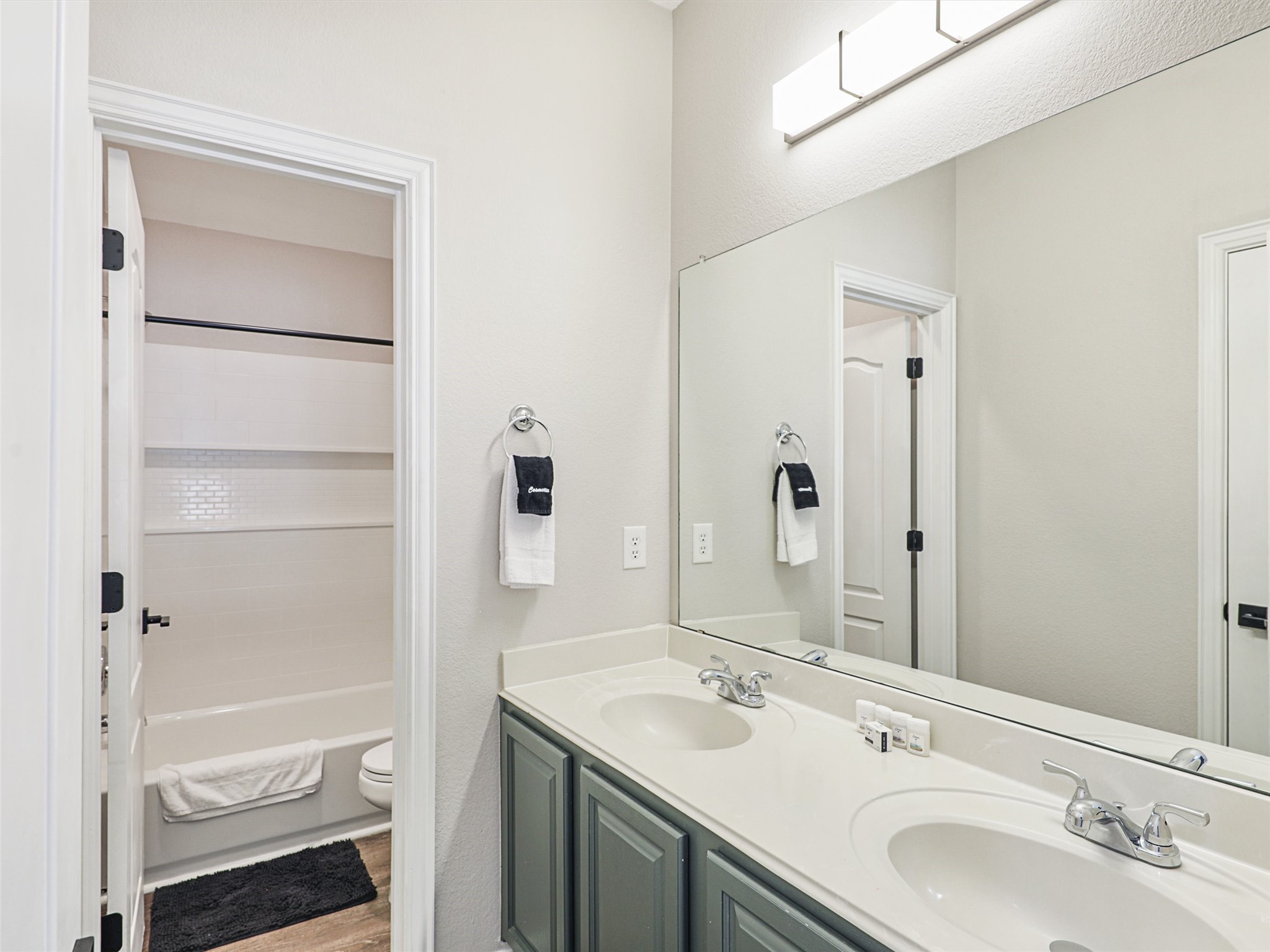 1460 Bristol Lane Lewisville TX 75077