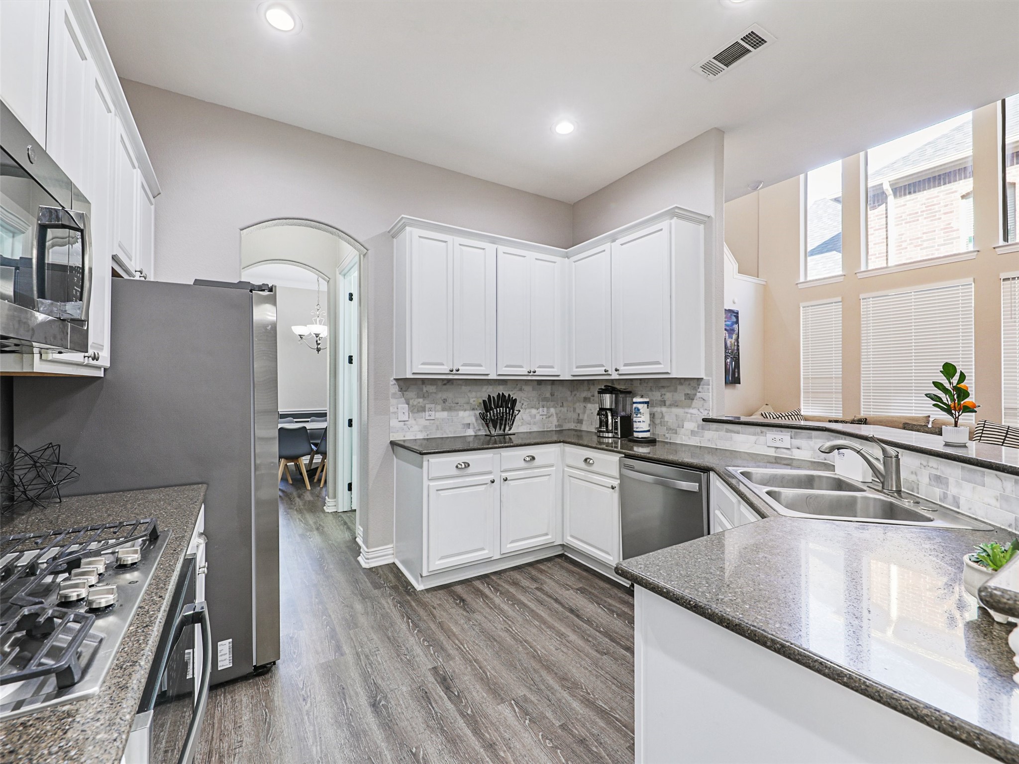 1460 Bristol Lane Lewisville TX 75077