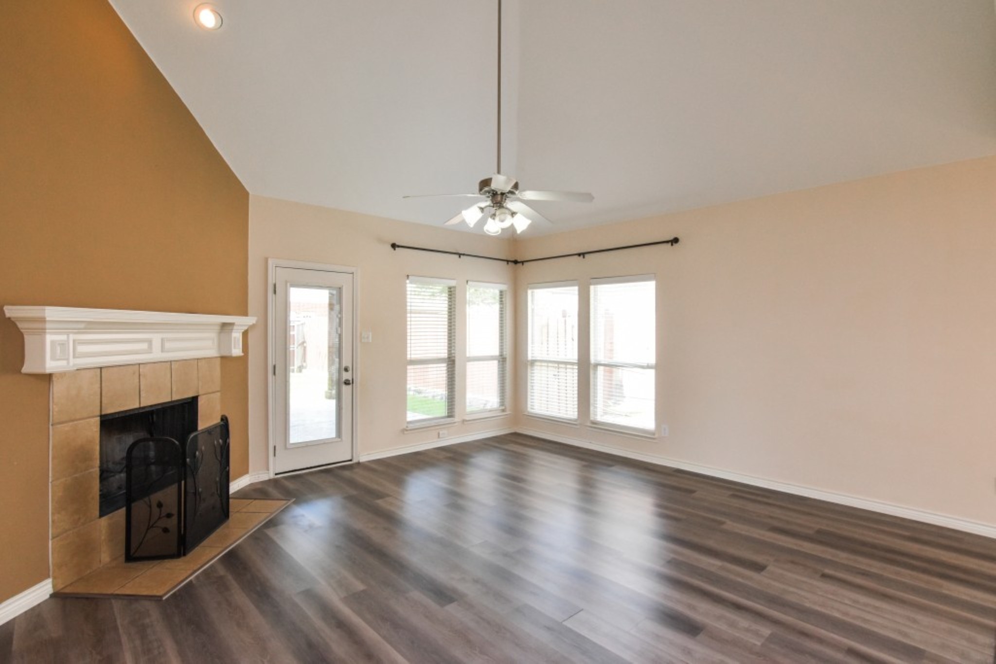 8305 Loma Alta Trail Mckinney TX 75070