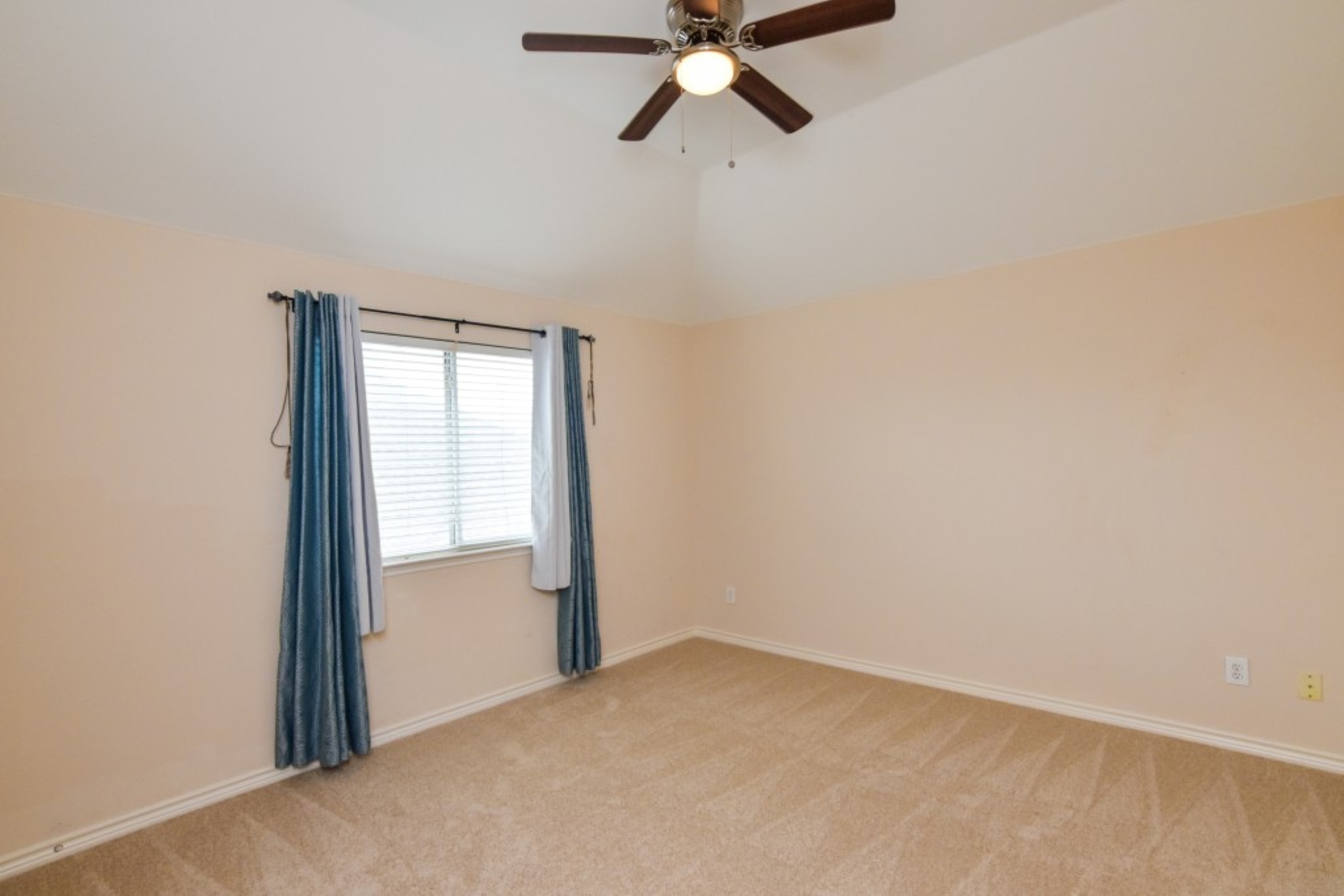 8305 Loma Alta Trail Mckinney TX 75070
