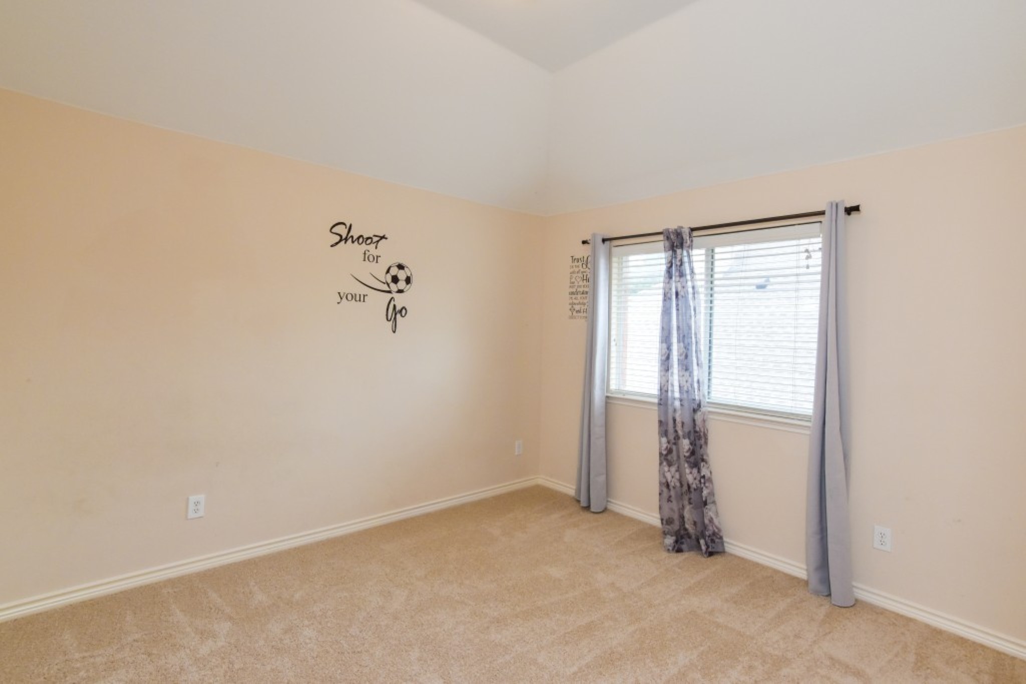 8305 Loma Alta Trail Mckinney TX 75070