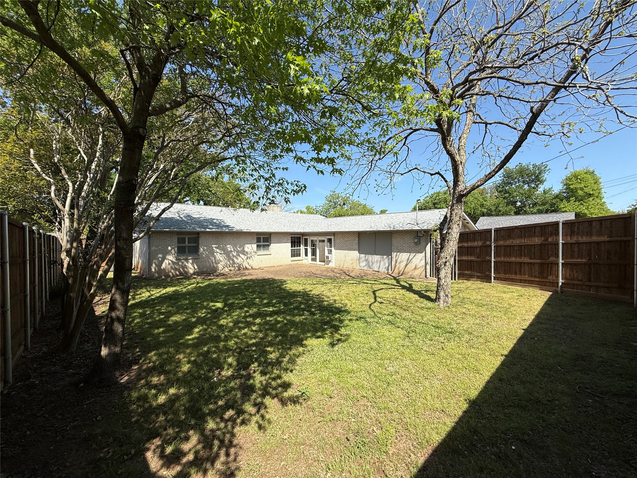 12220 Hightower Place Dallas TX 75244