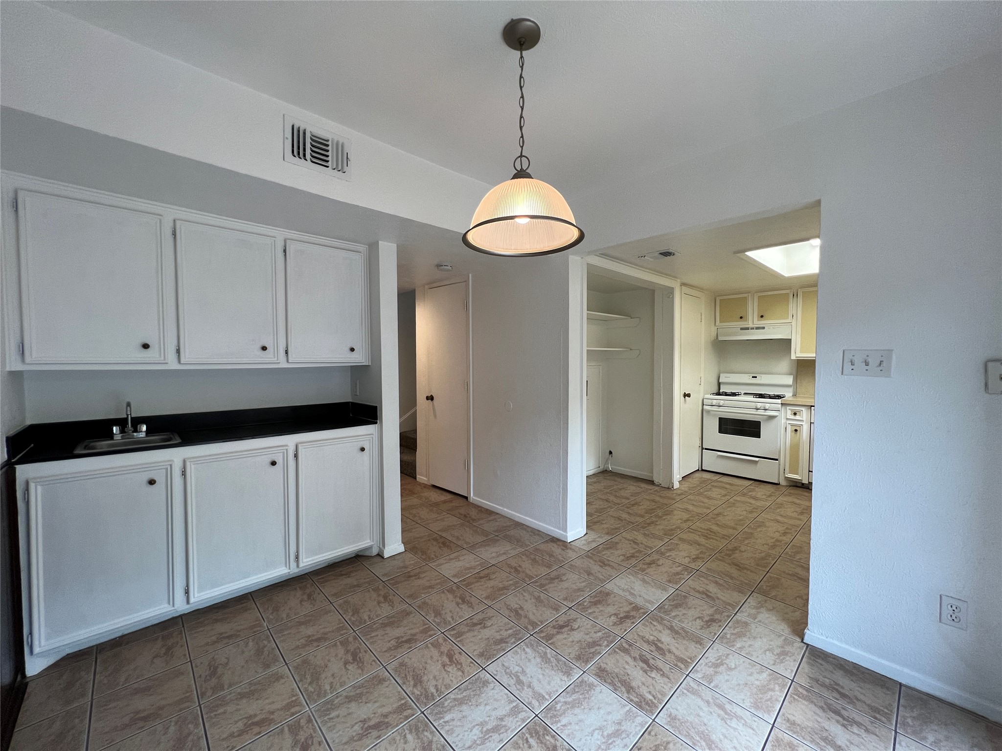 1908 Camden Court Denton TX 76205