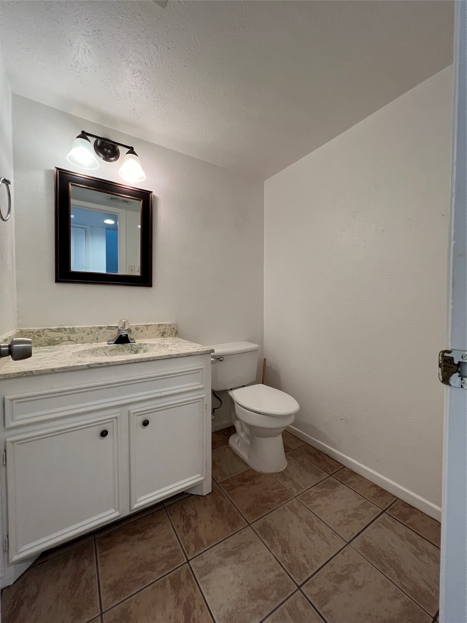 1908 Camden Court Denton TX 76205