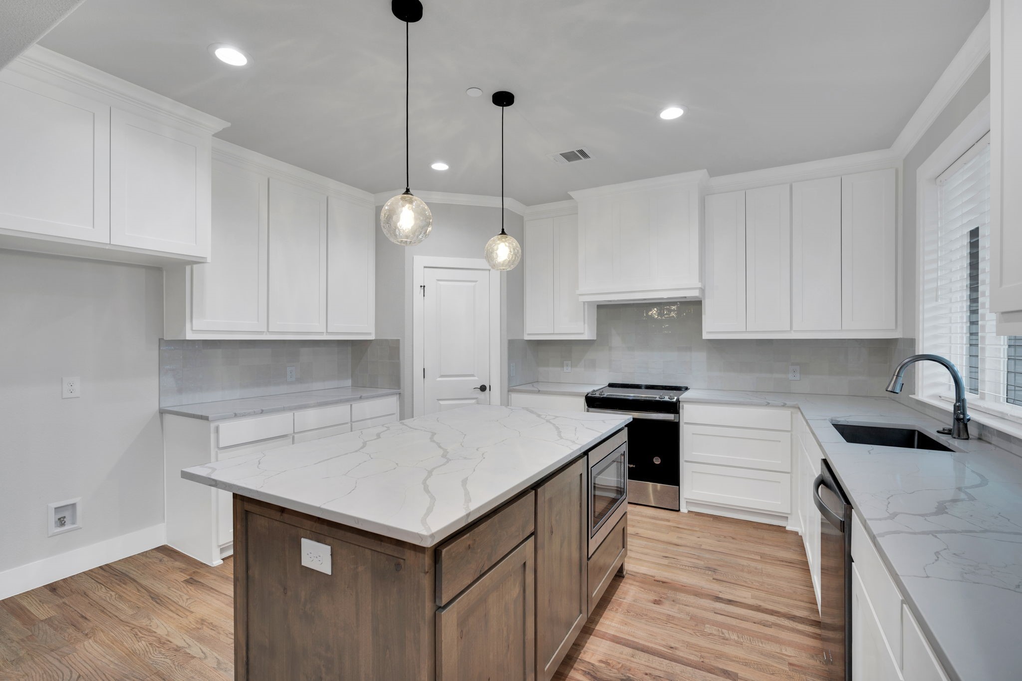 510 Woodside Trail Waxahachie TX 75165