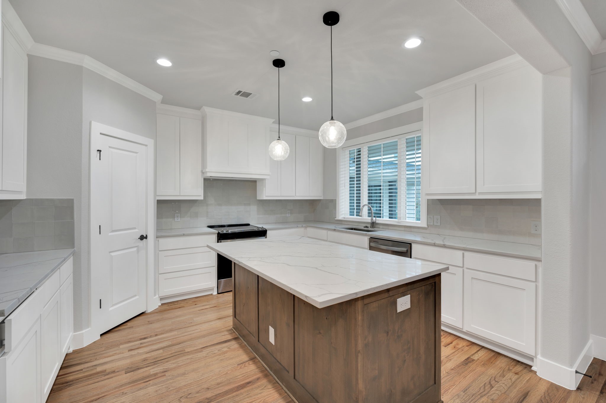 510 Woodside Trail Waxahachie TX 75165