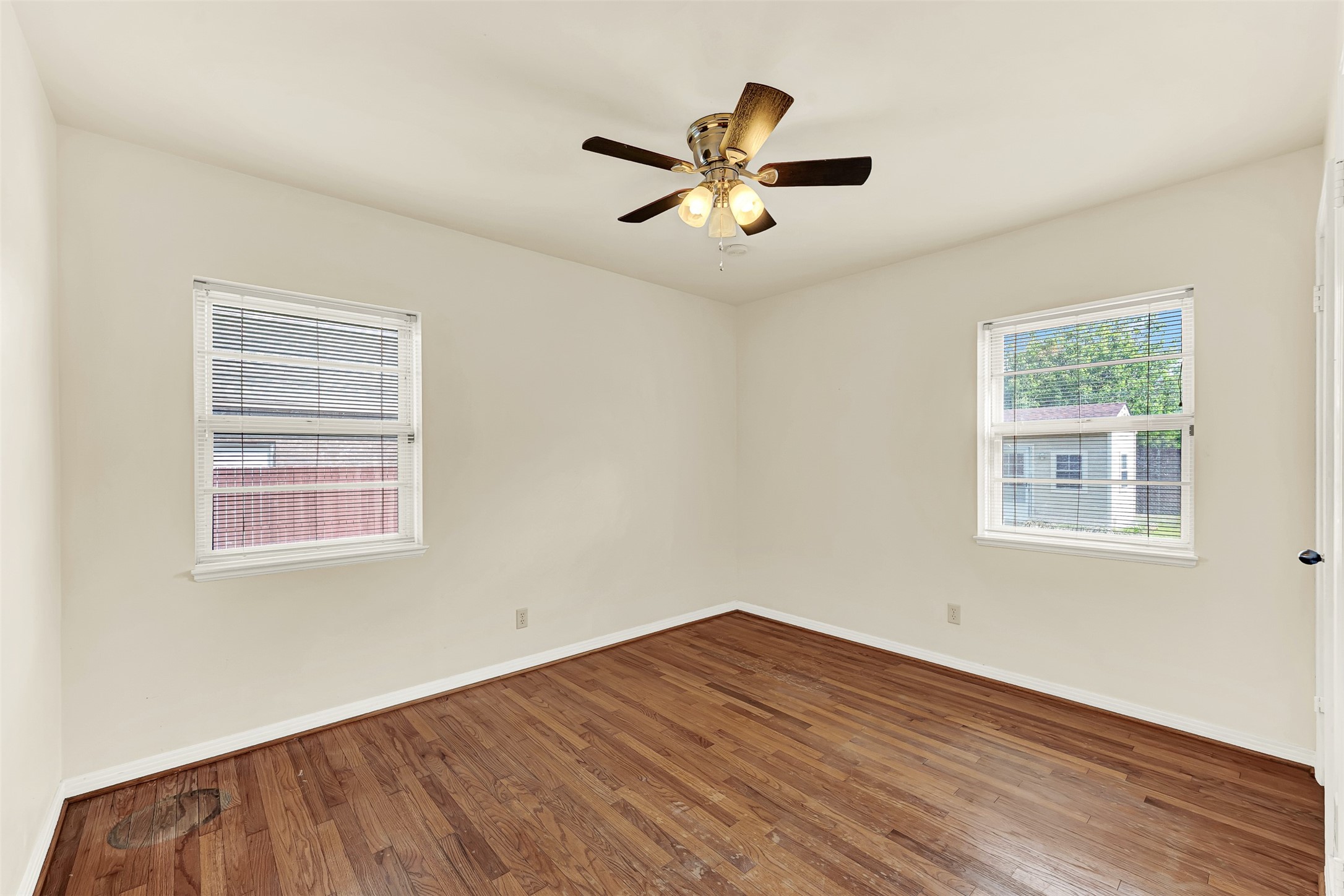 3982 Cortez Dallas TX 75220