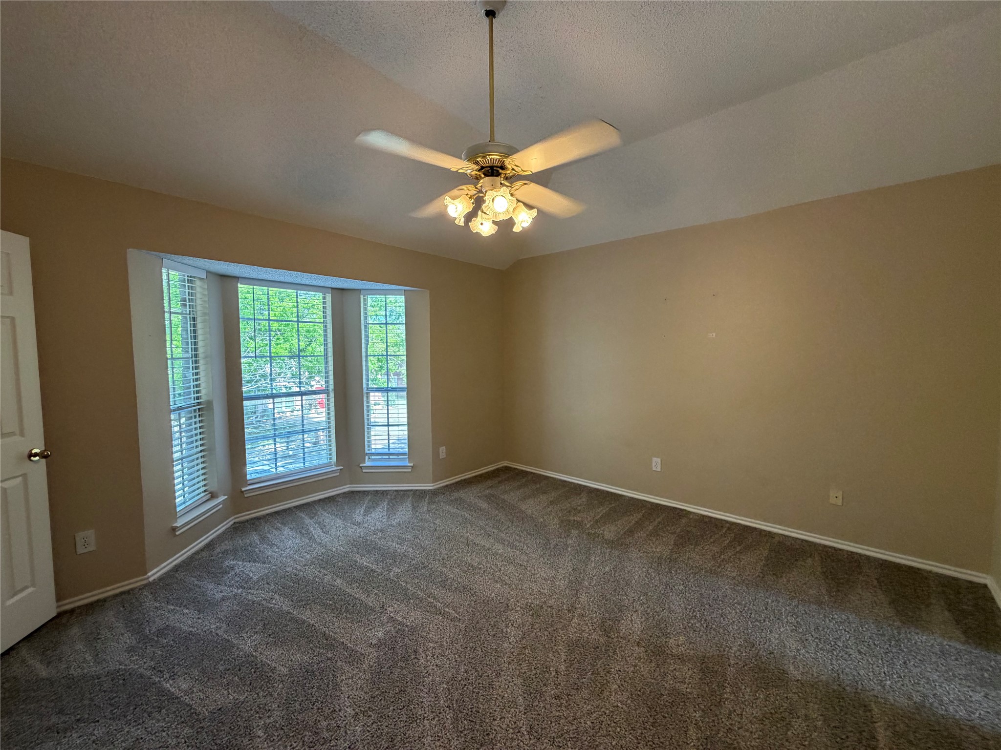 706 Willow Oak Street Allen TX 75002