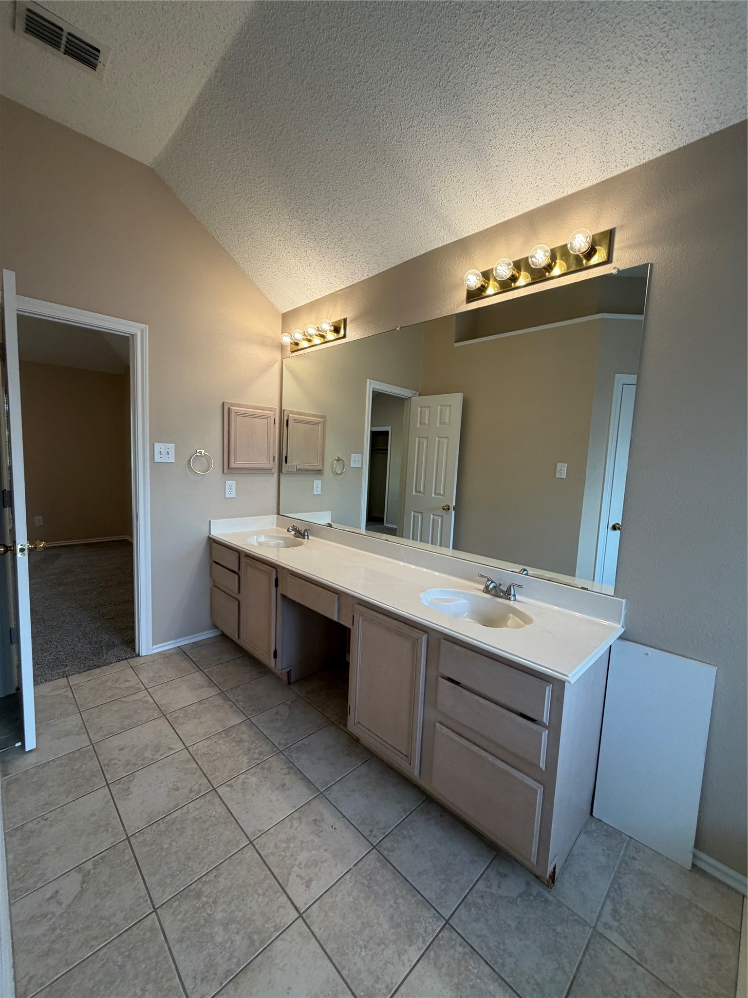 706 Willow Oak Street Allen TX 75002