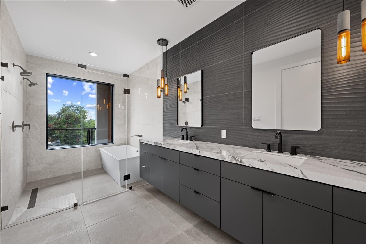 4519 Weldon Street Dallas TX 75204