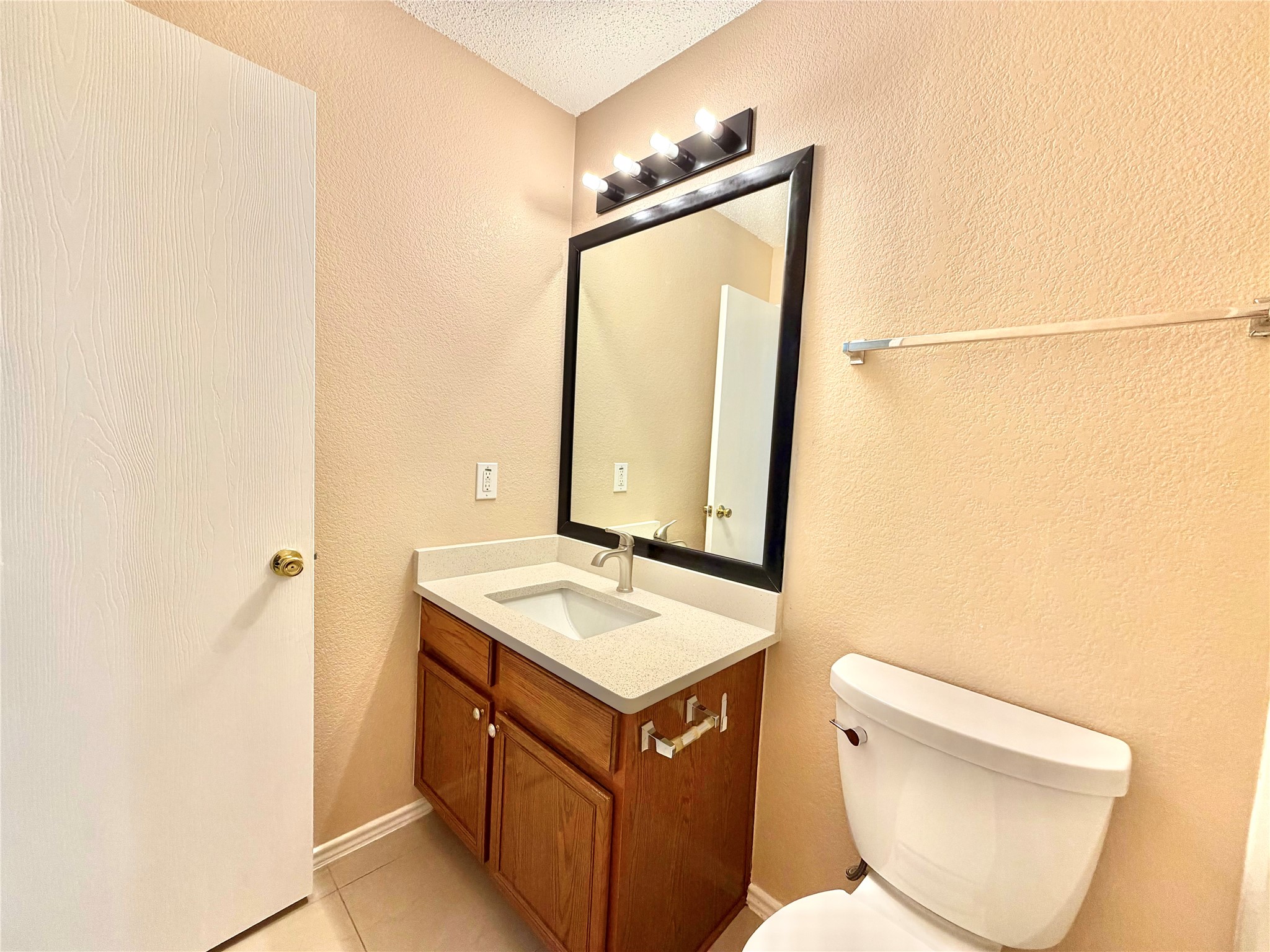 7409 Cresswell Drive Arlington TX 76001