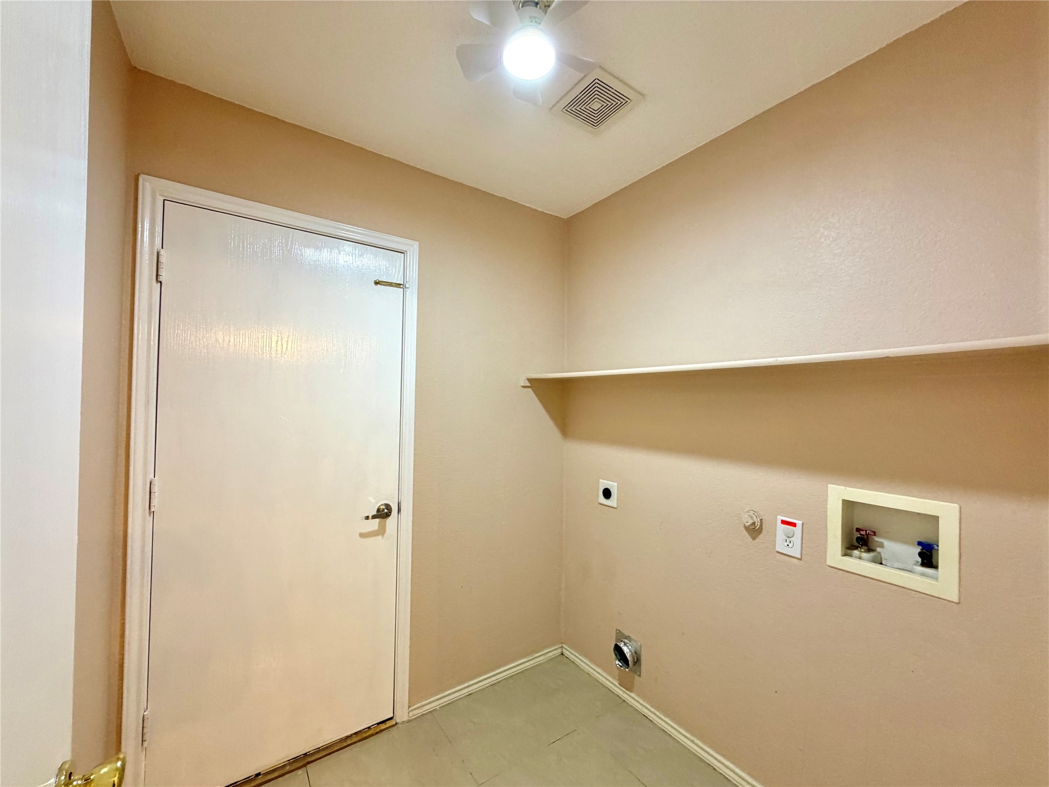 7409 Cresswell Drive Arlington TX 76001