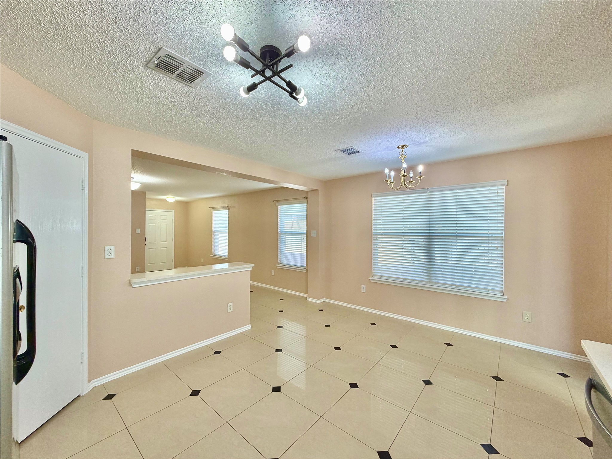 7409 Cresswell Drive Arlington TX 76001